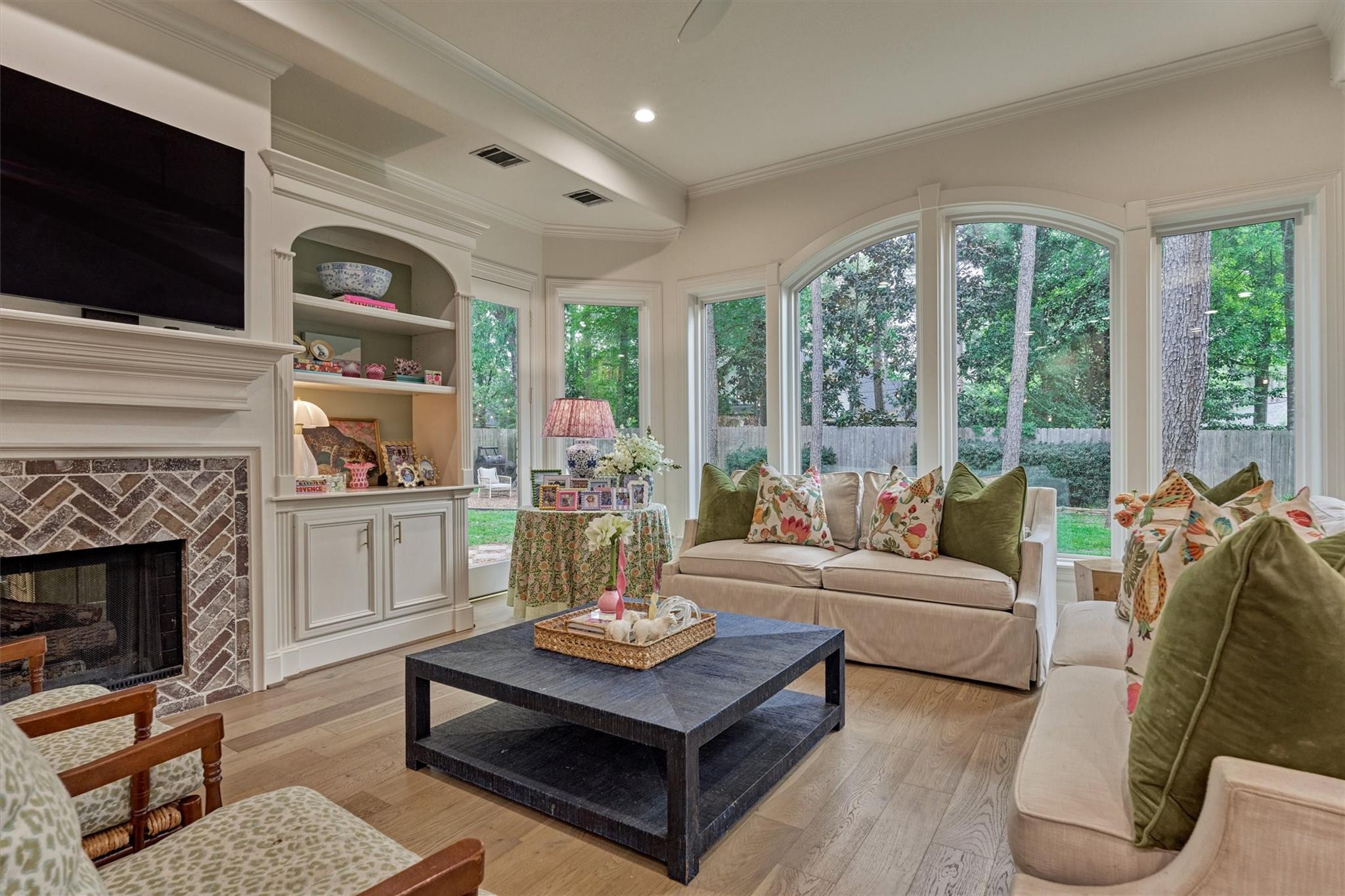 170 N Taylor Point Drive