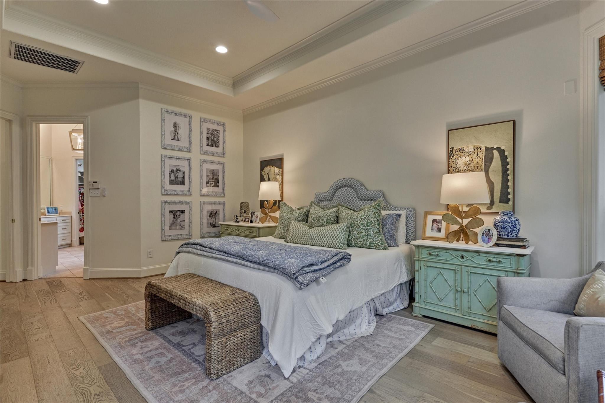 170 N Taylor Point Drive