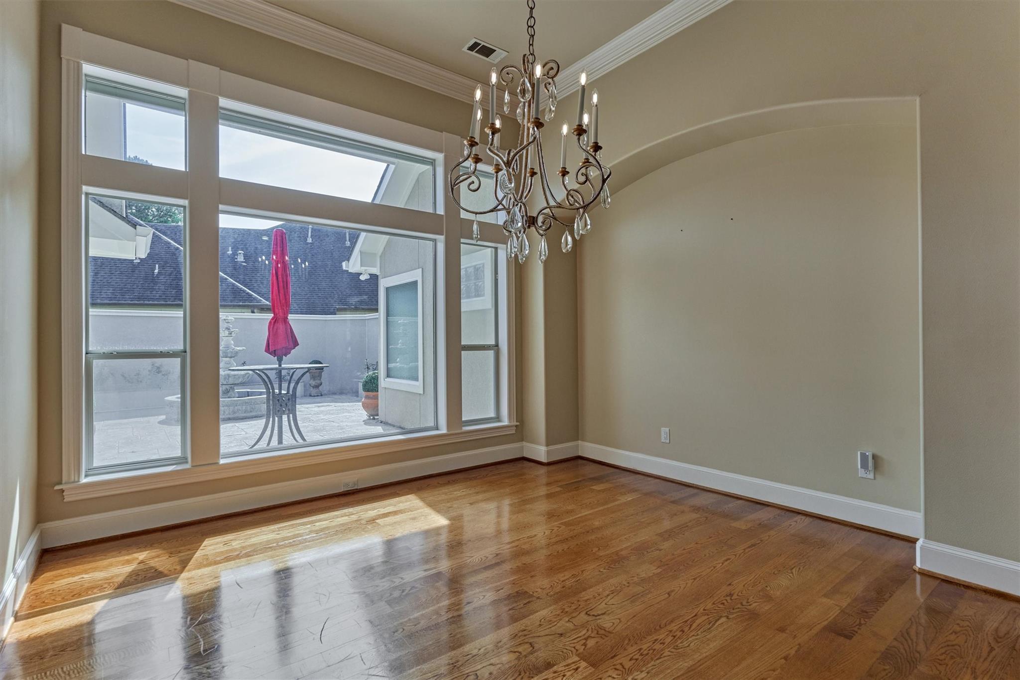 72 Wycliffe Drive, Montgomery