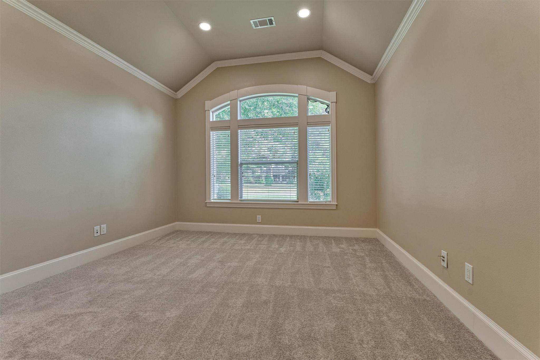 72 Wycliffe Drive, Montgomery