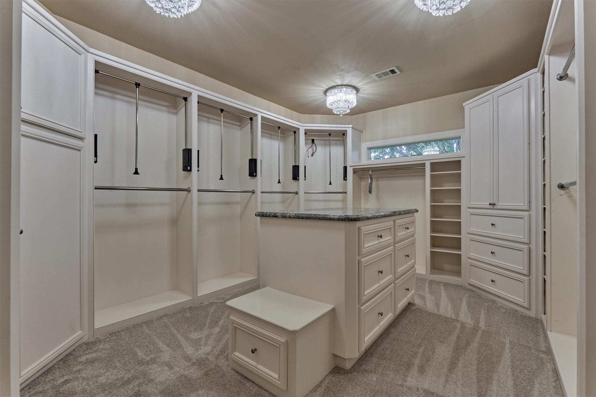 72 Wycliffe Drive, Montgomery