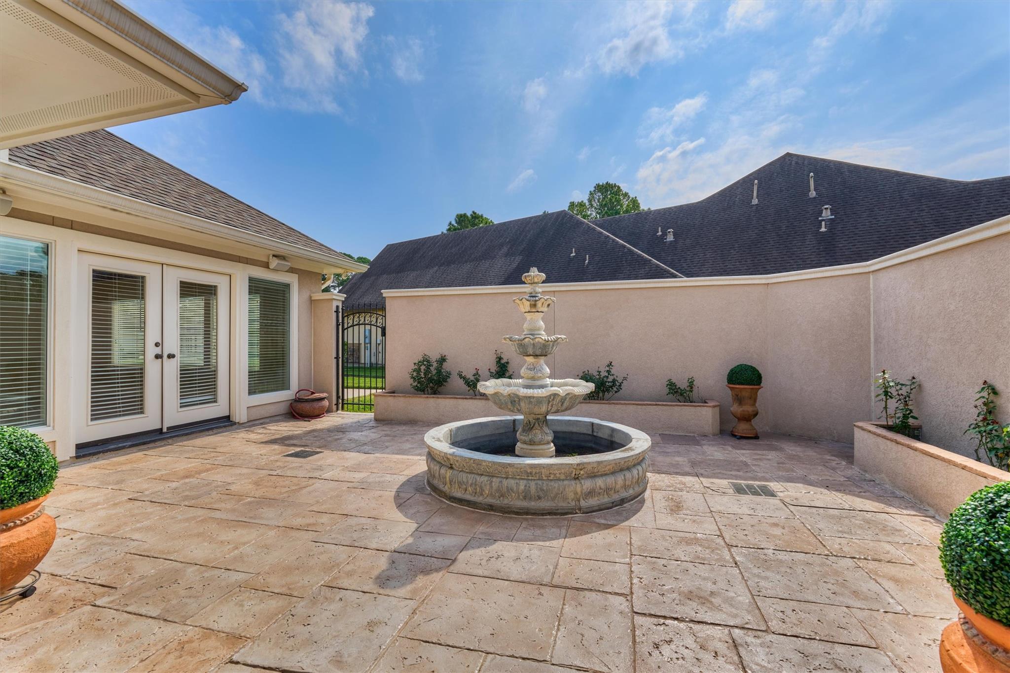 72 Wycliffe Drive, Montgomery