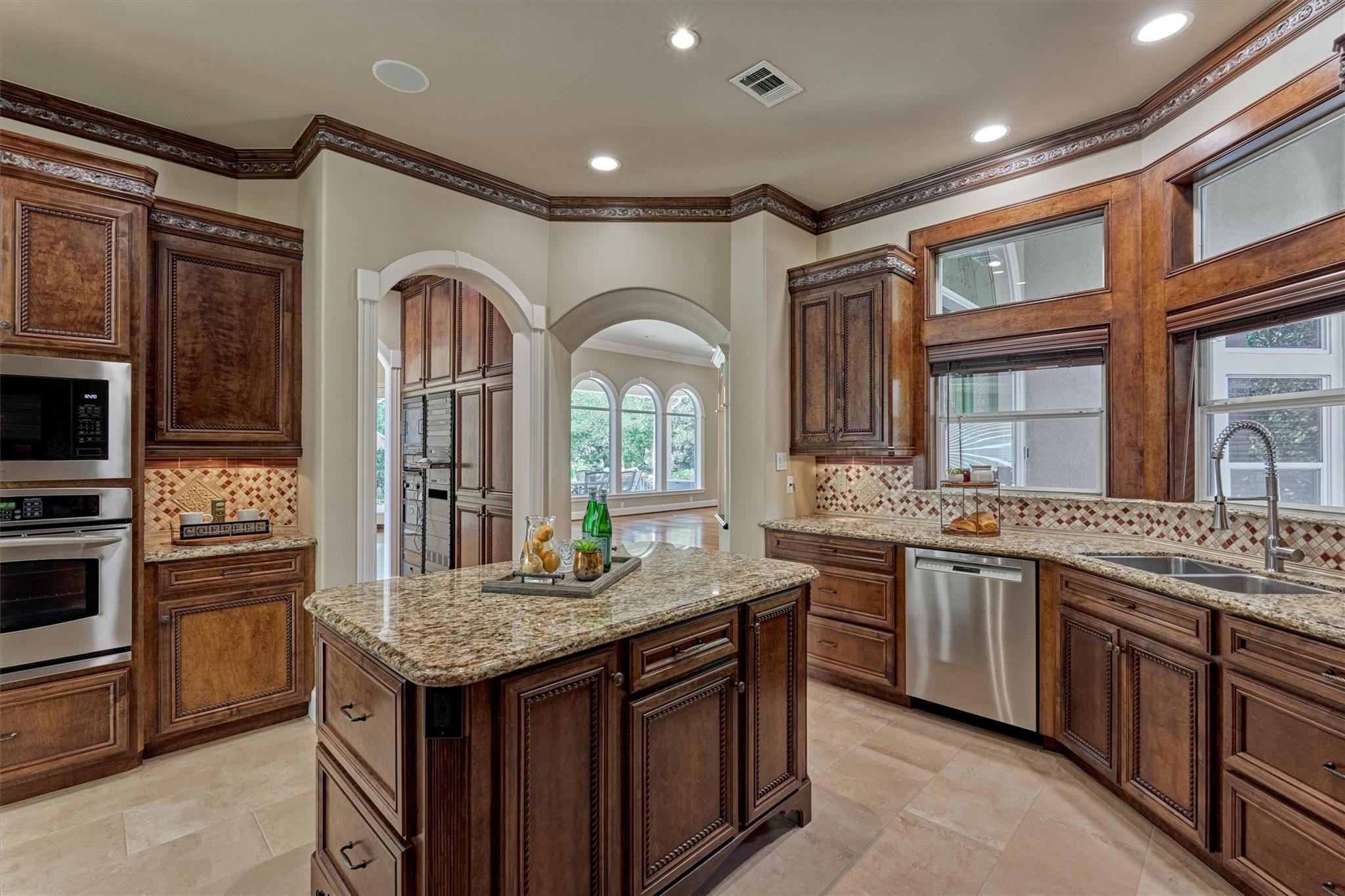 72 Wycliffe Drive, Montgomery