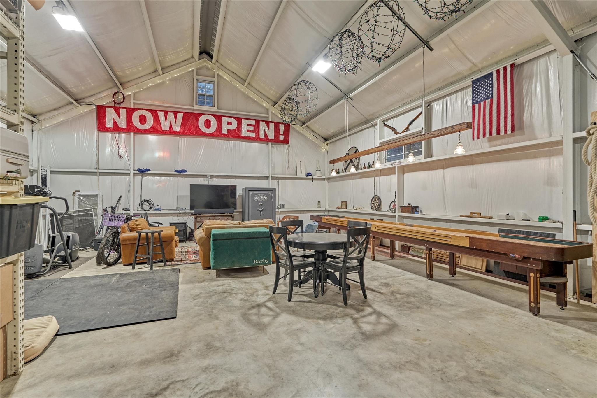 10928 Lake Forest Drive, Conroe