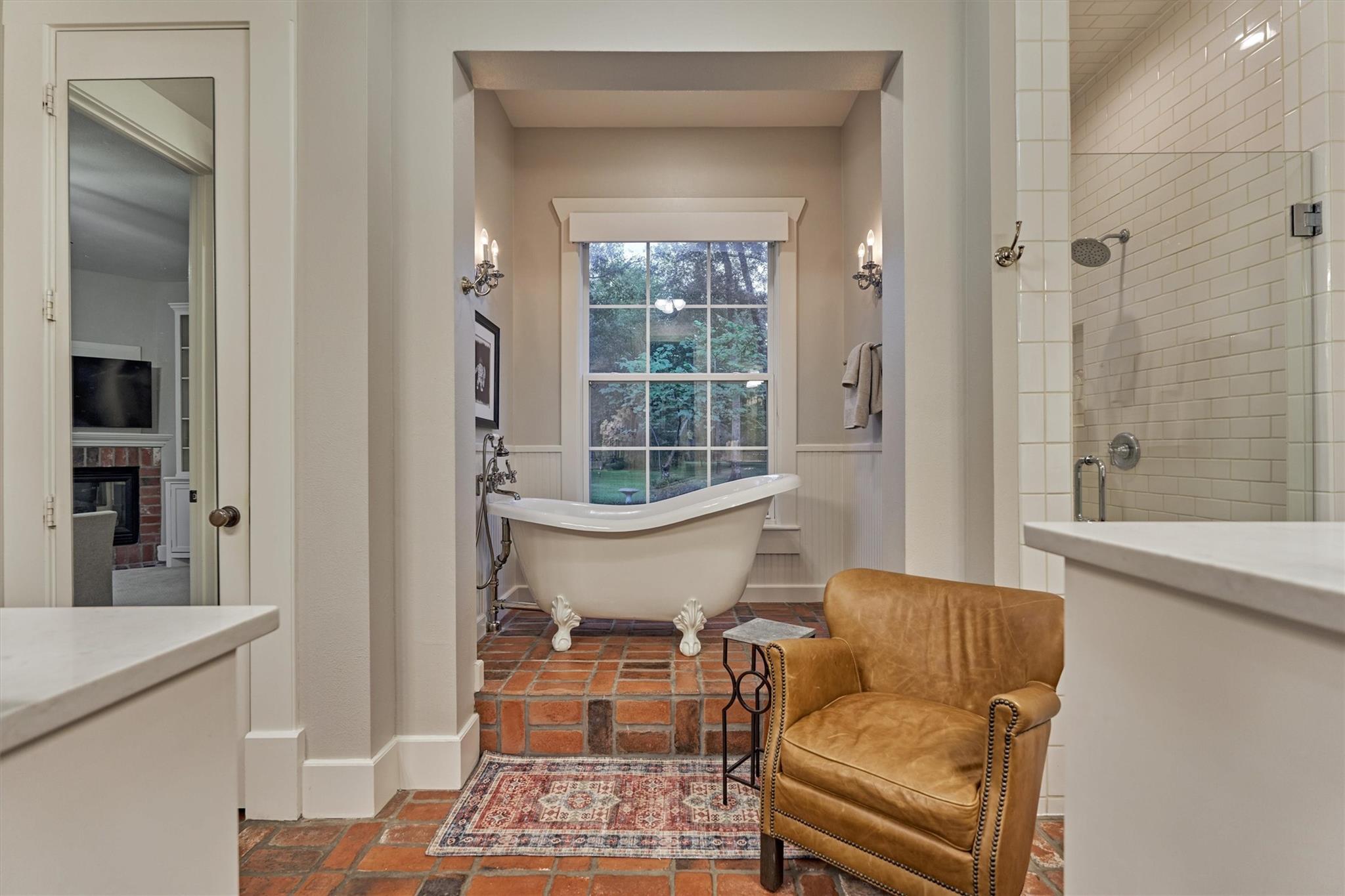 10928 Lake Forest Drive, Conroe