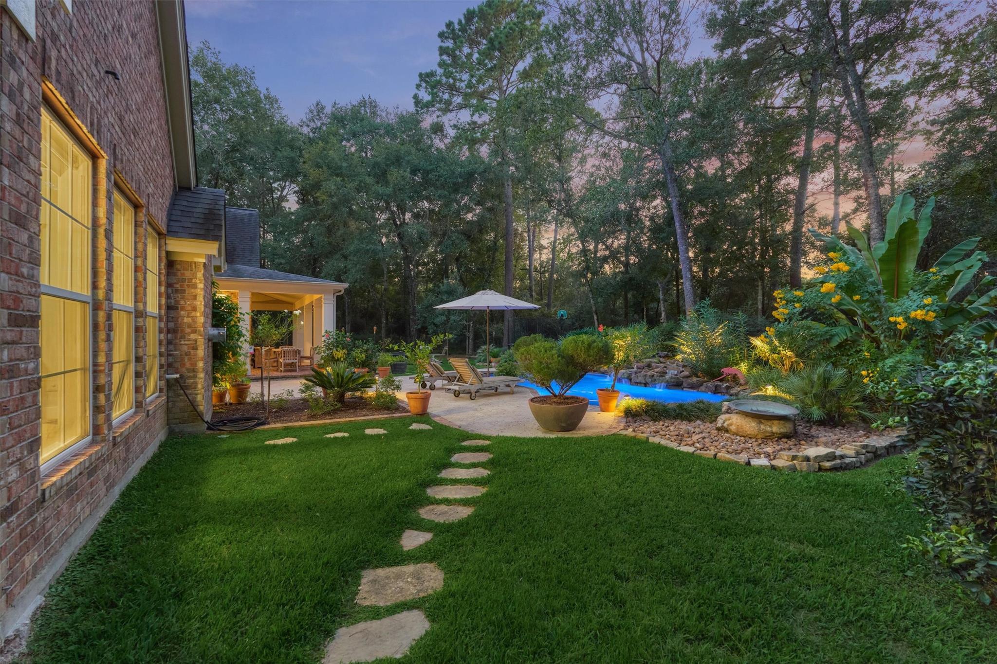 10928 Lake Forest Drive, Conroe