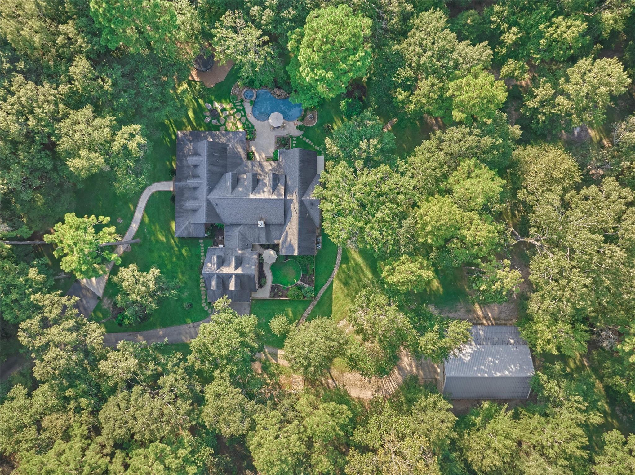 10928 Lake Forest Drive, Conroe