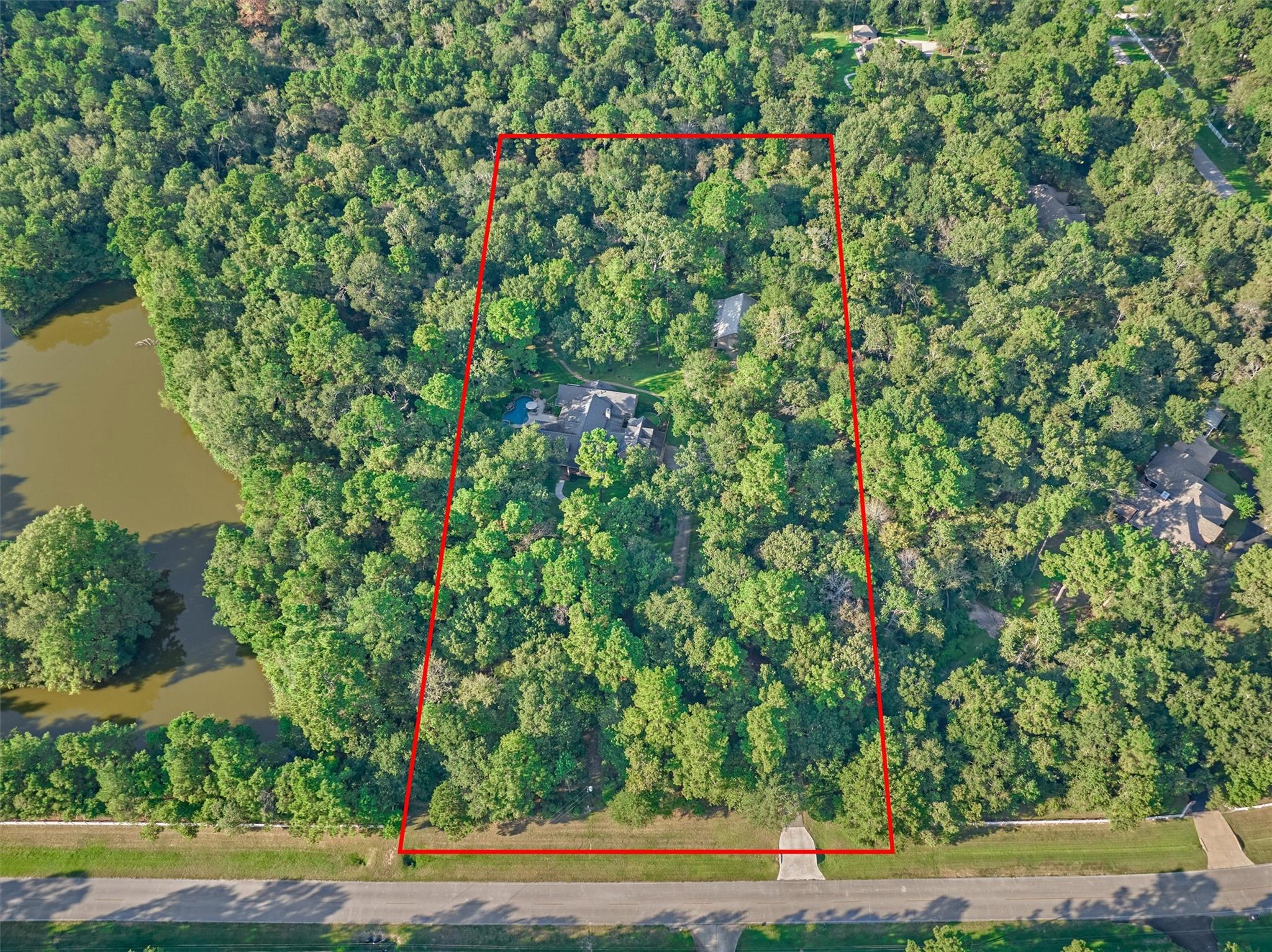 10928 Lake Forest Drive, Conroe