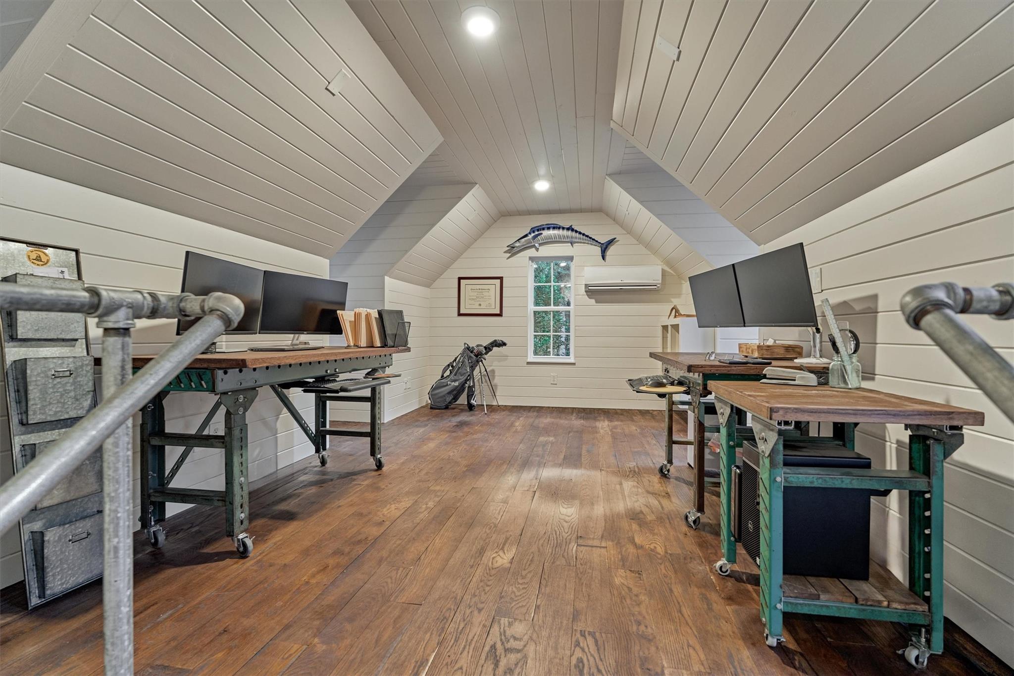 10928 Lake Forest Drive, Conroe