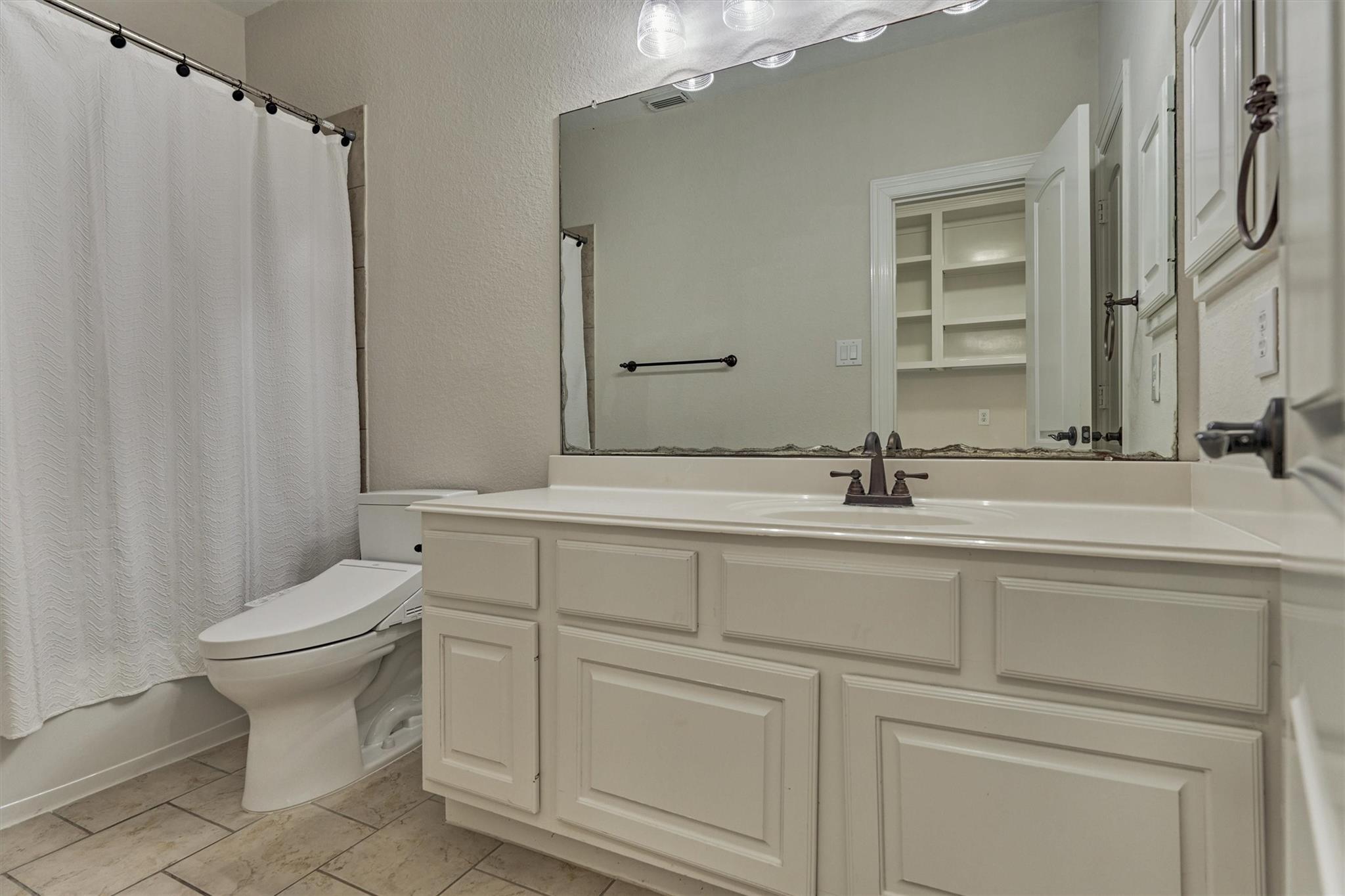 23 Player Oaks Place