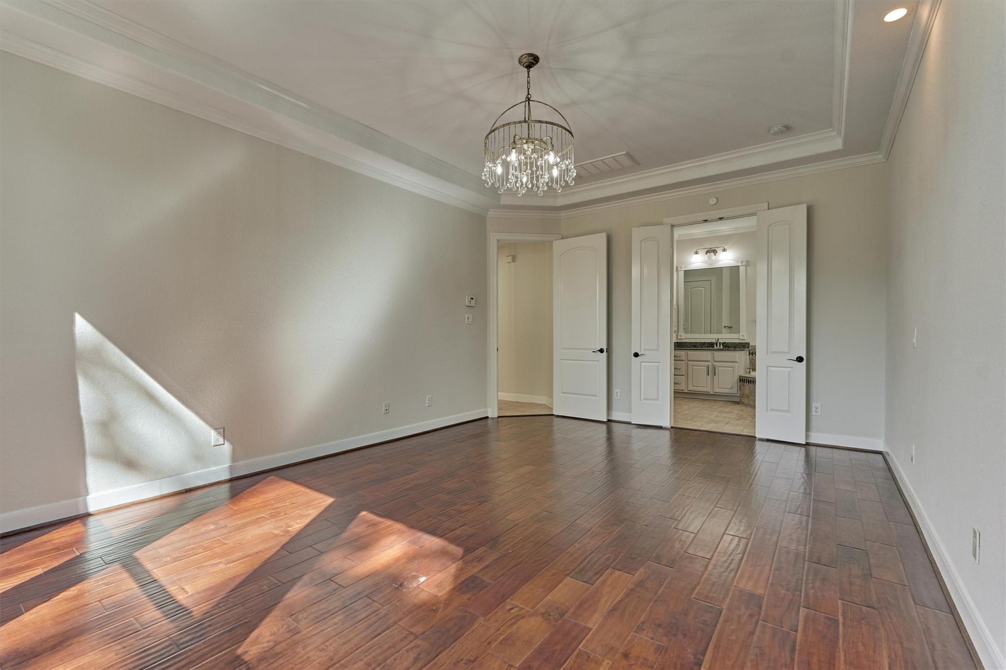 23 Player Oaks Place