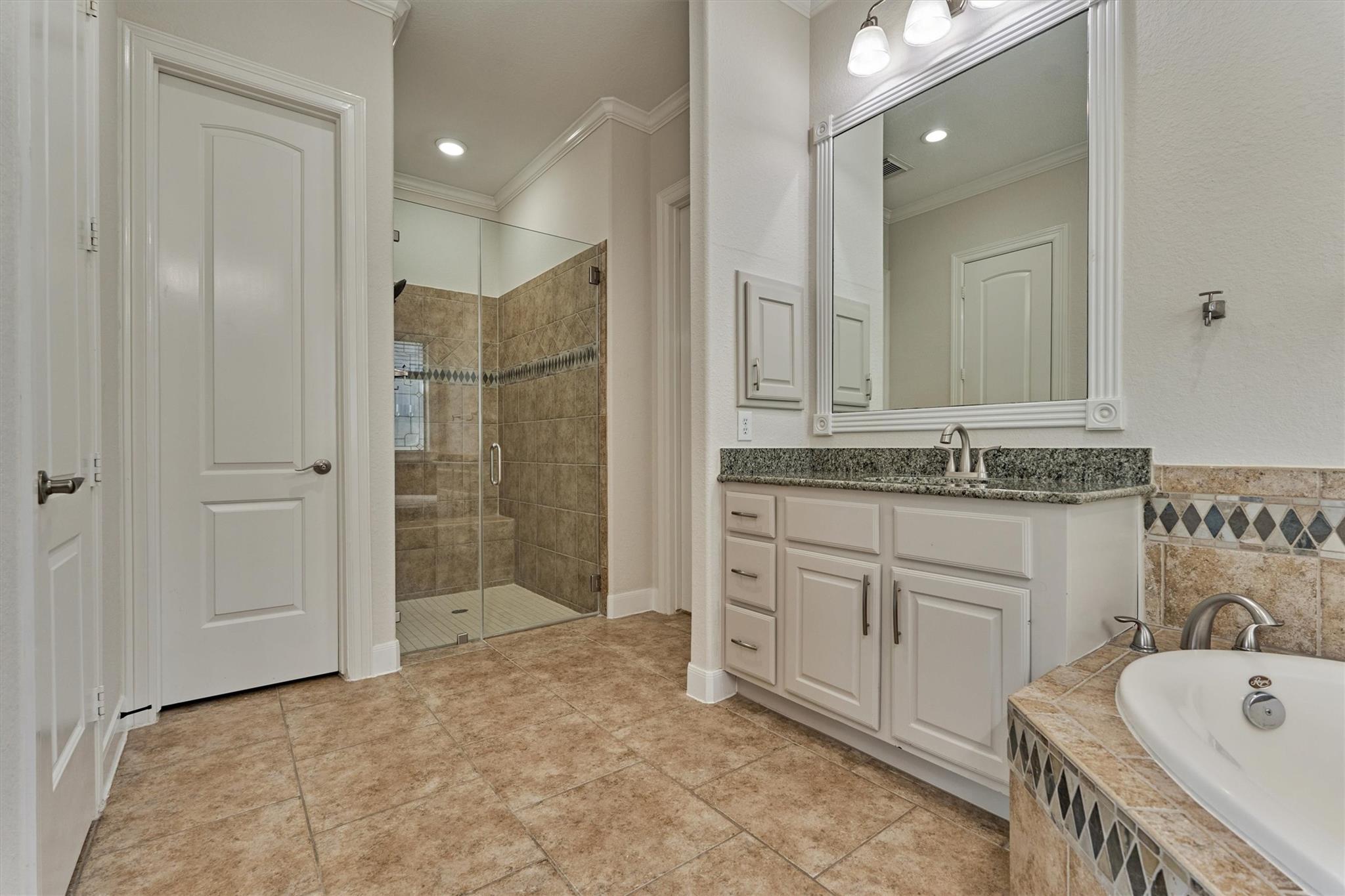 23 Player Oaks Place