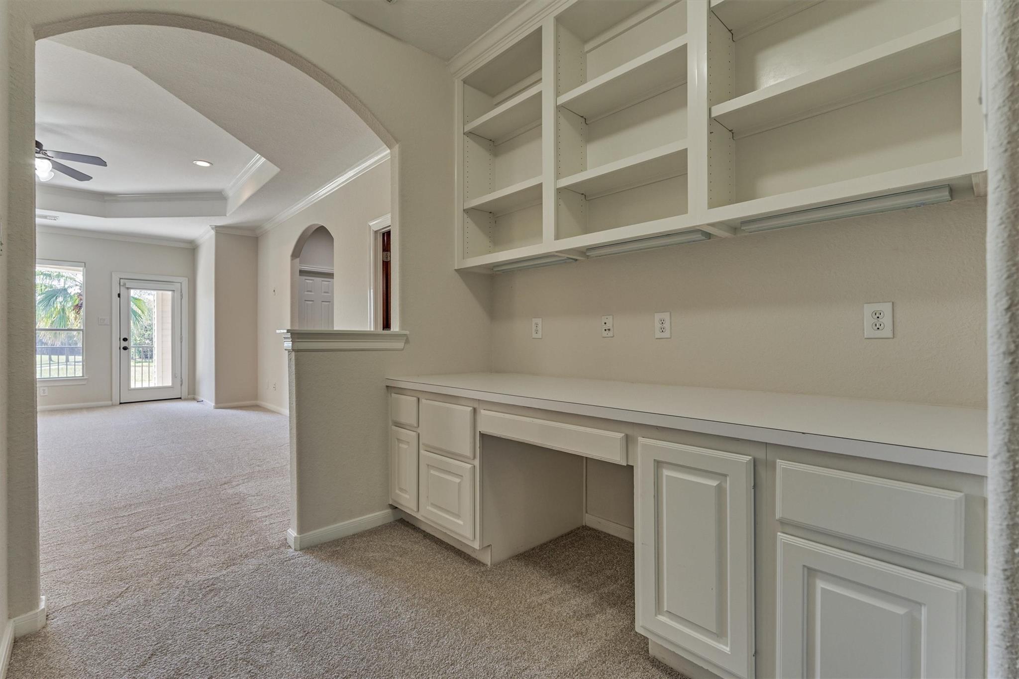 23 Player Oaks Place