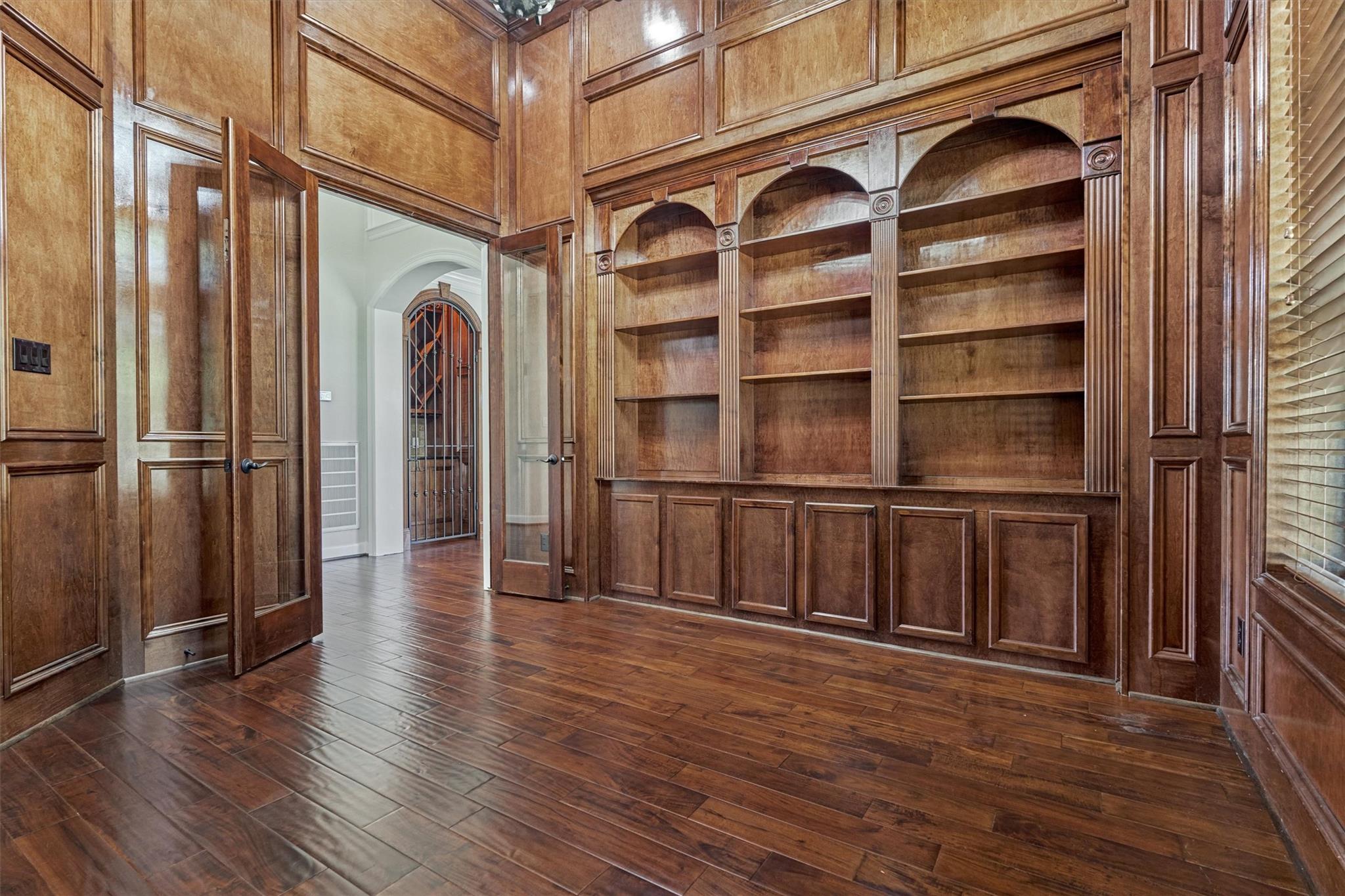 23 Player Oaks Place