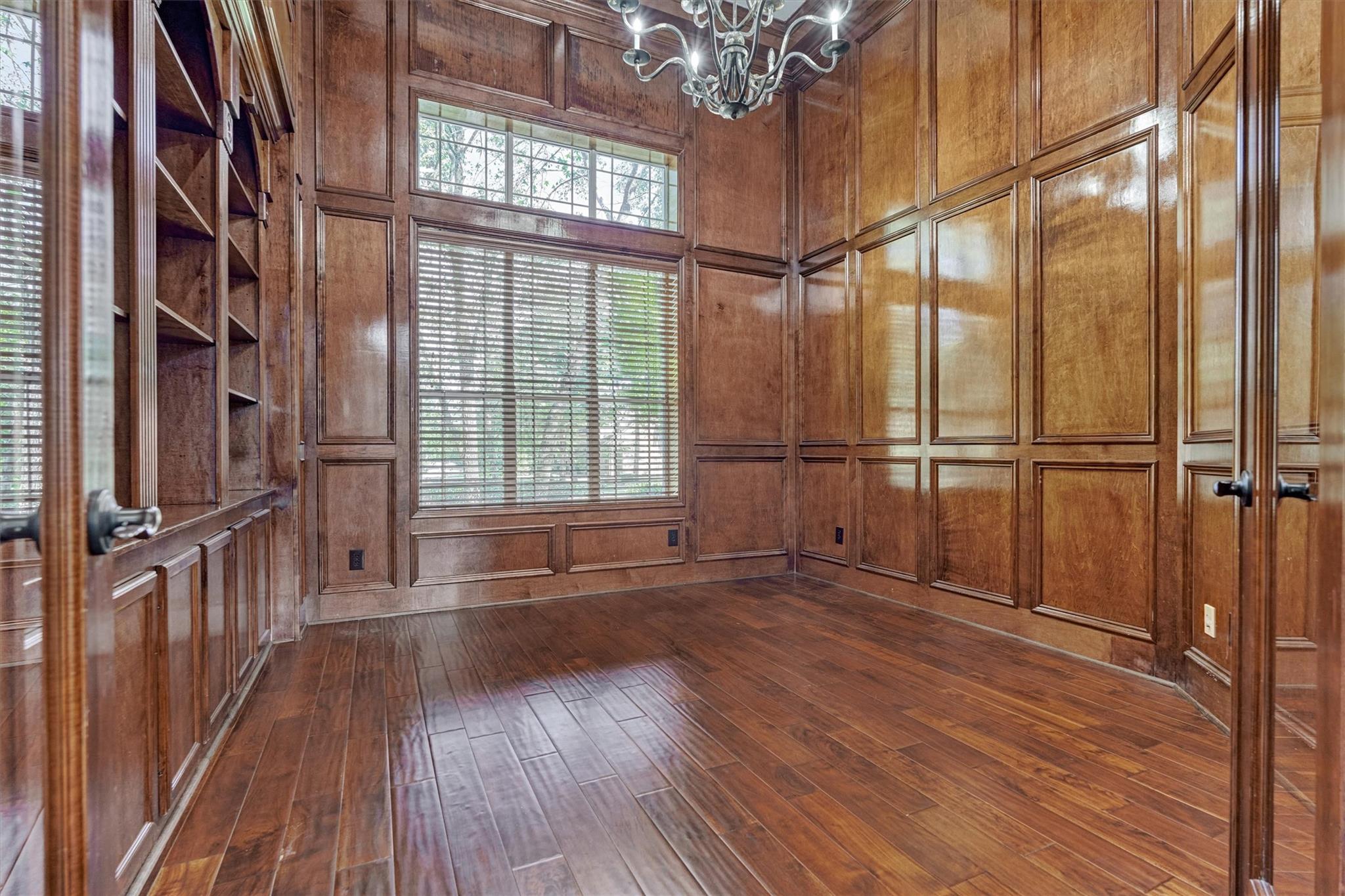 23 Player Oaks Place