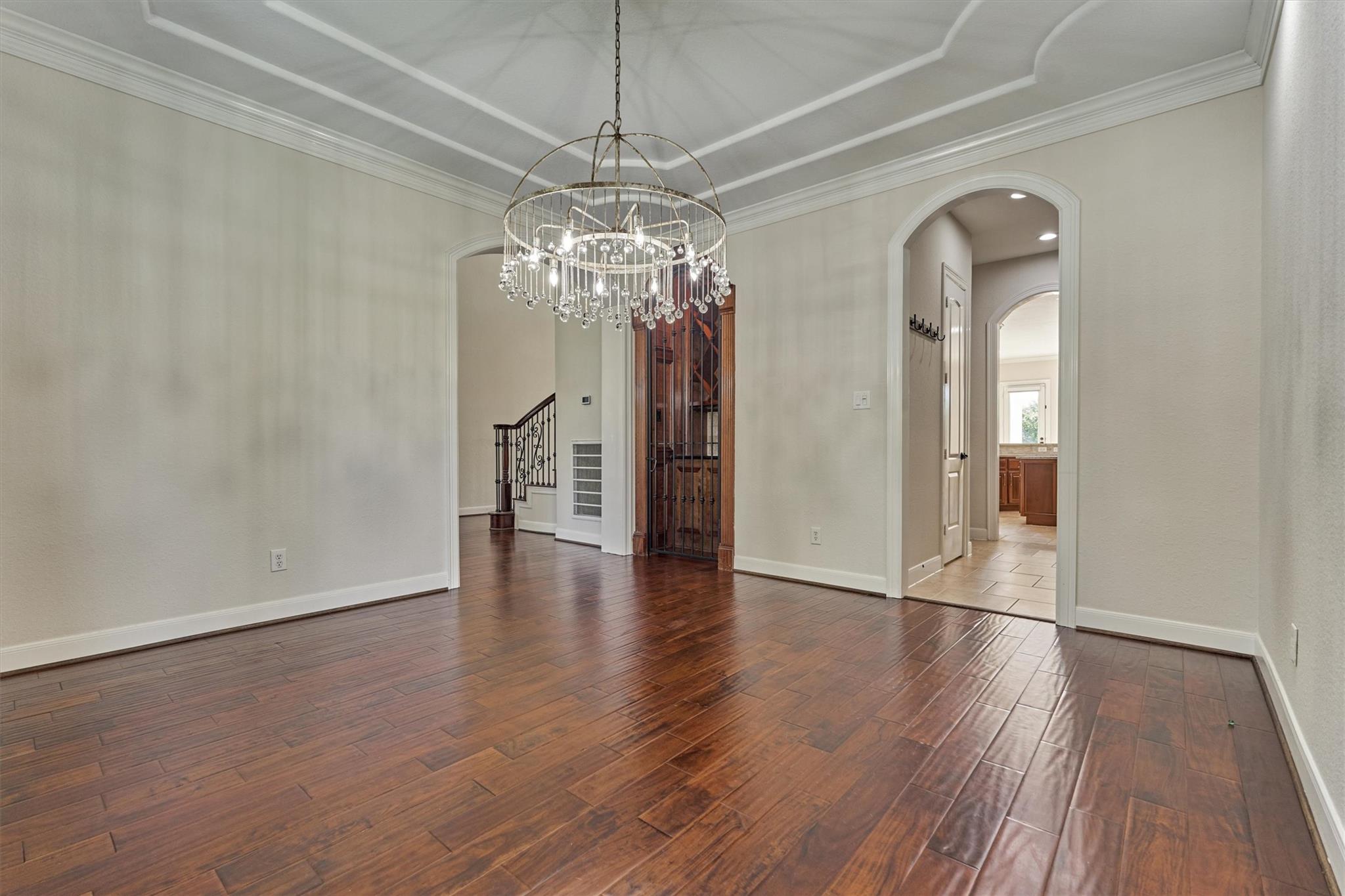 23 Player Oaks Place