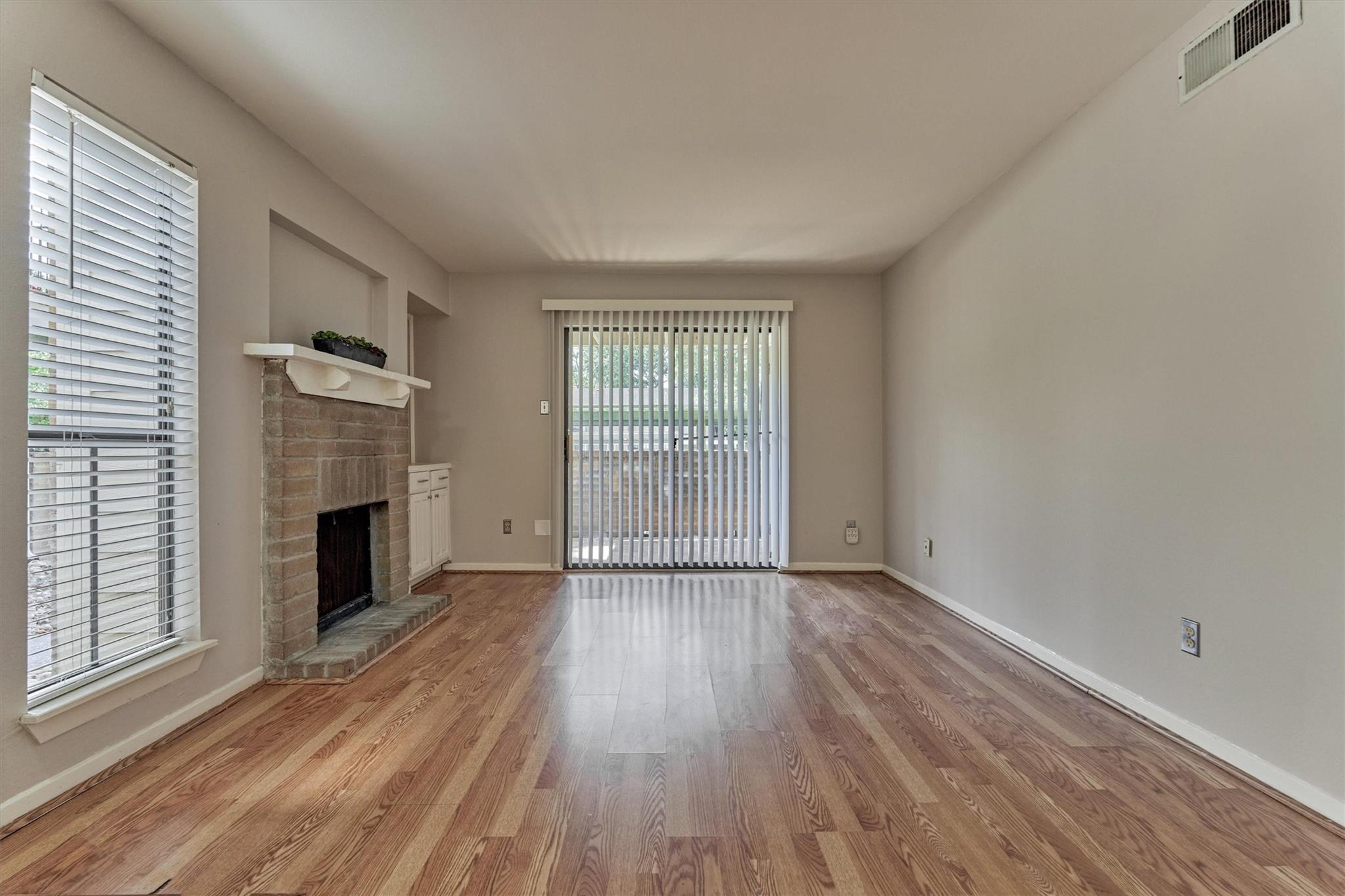 3500 Tangle Brush Drive # 25