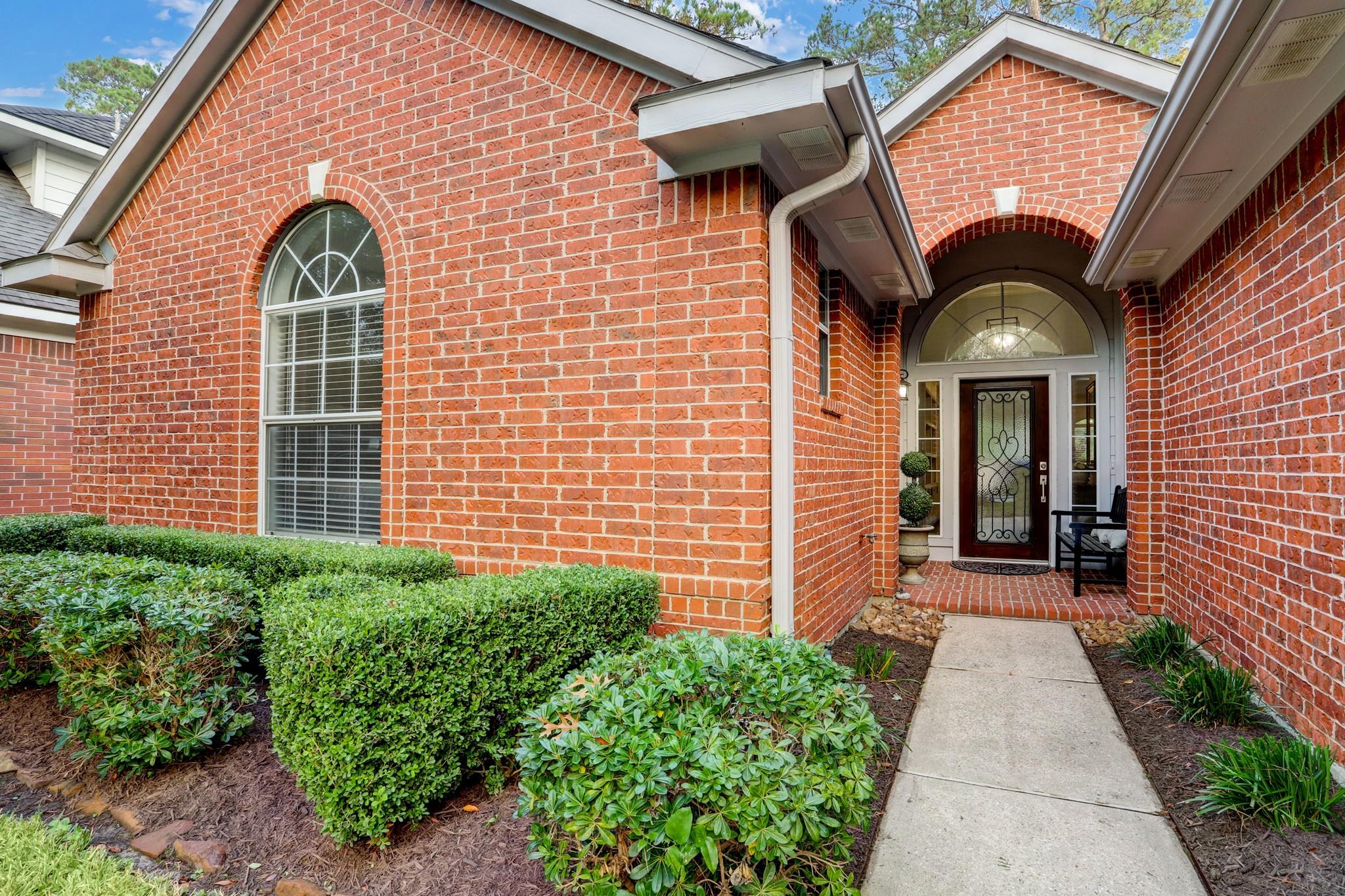 86 N Hollylaurel Circle