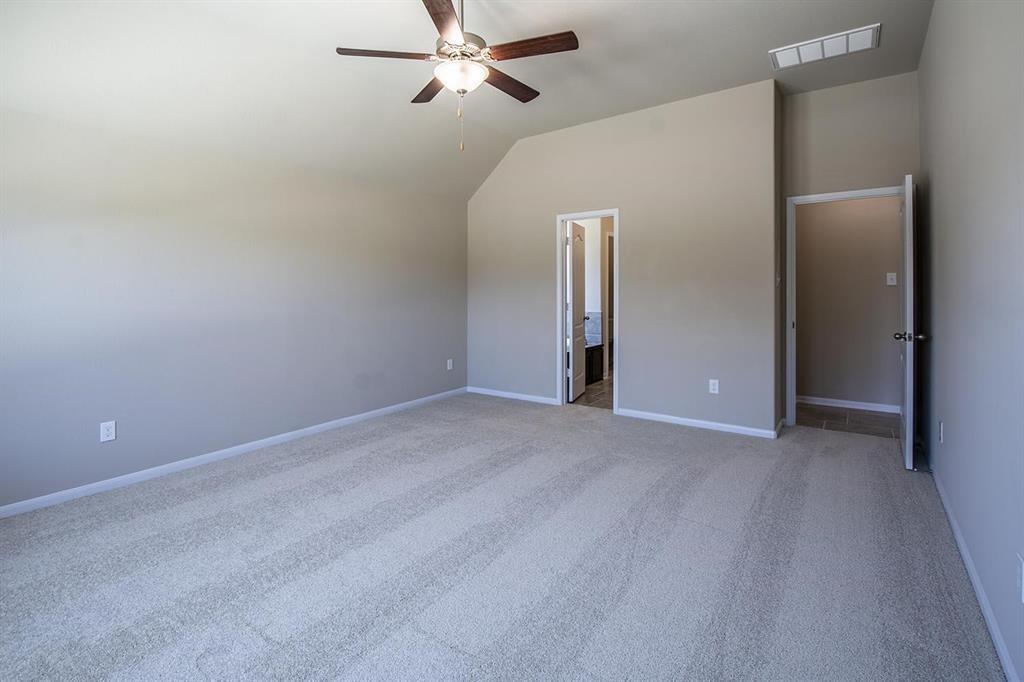 2622 Ivy Wood Lane