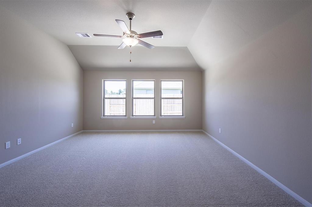 2622 Ivy Wood Lane