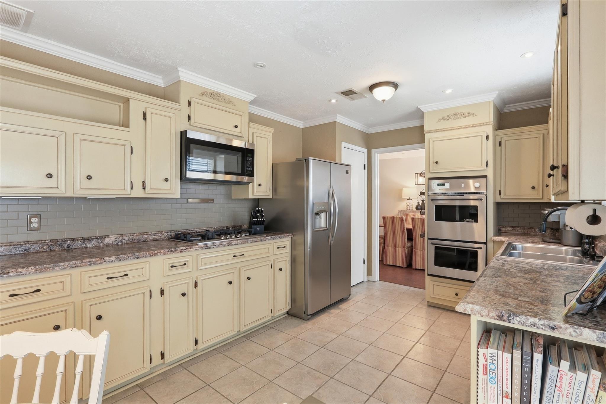 15122 Forest Lodge Drive