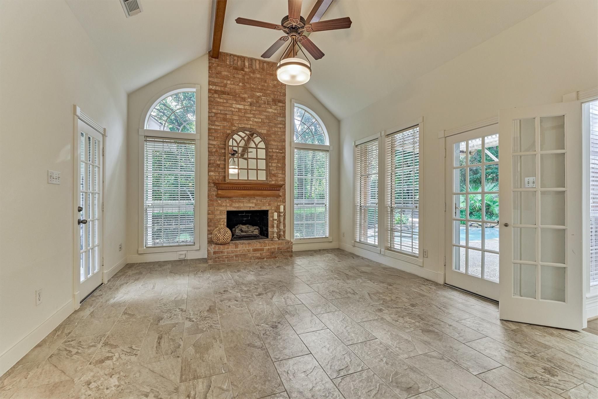 11 Turtle Rock Court