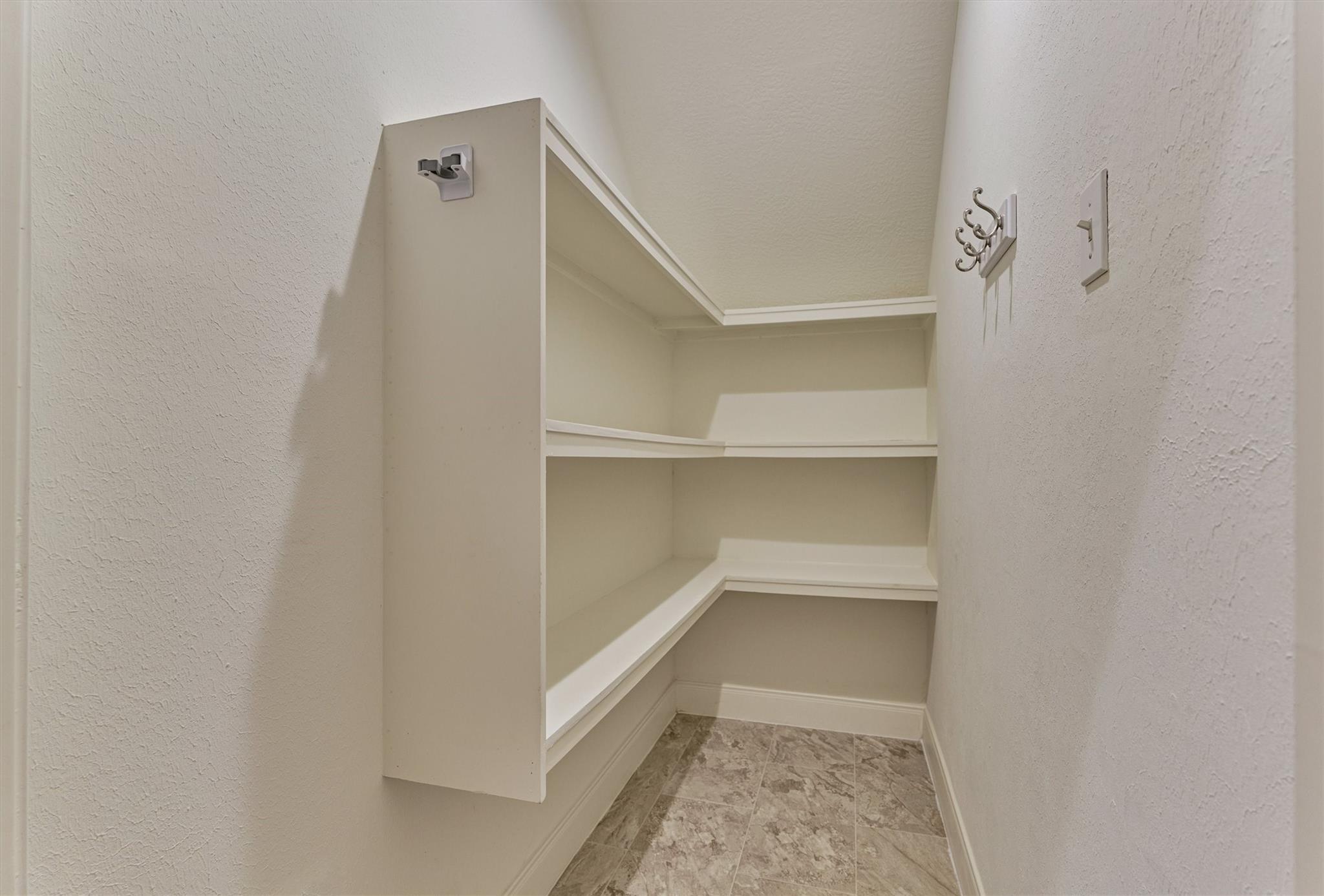11 Turtle Rock Court