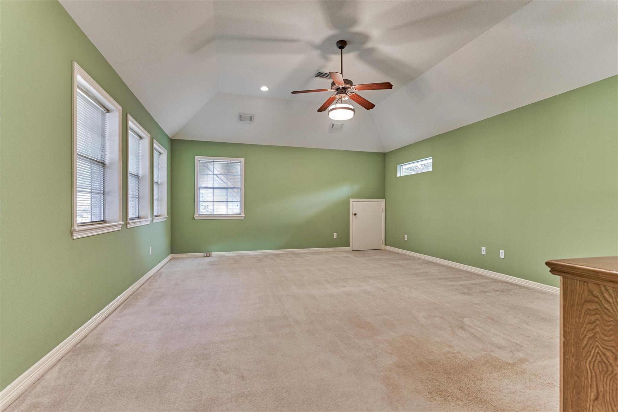 11 Turtle Rock Court