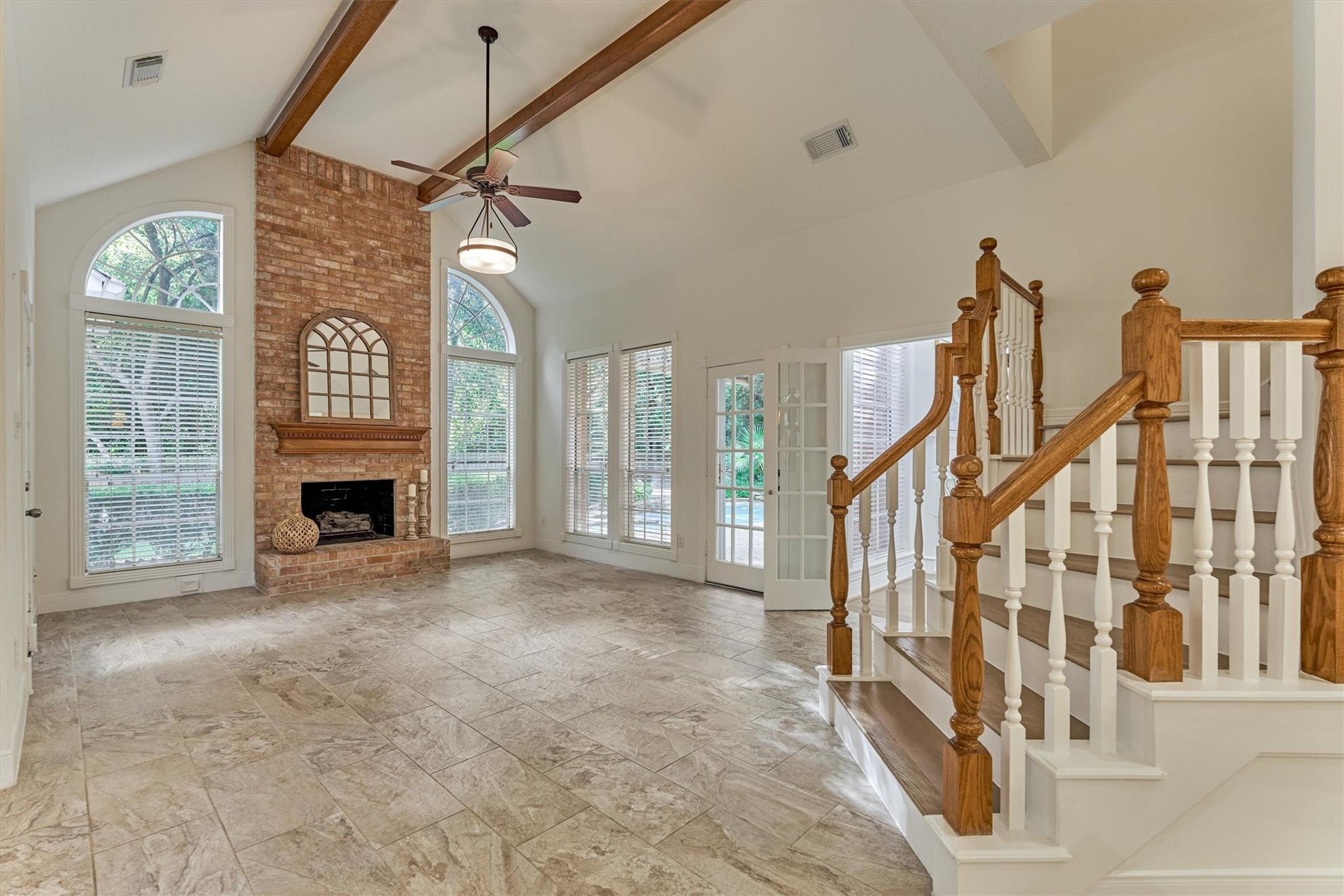 11 Turtle Rock Court
