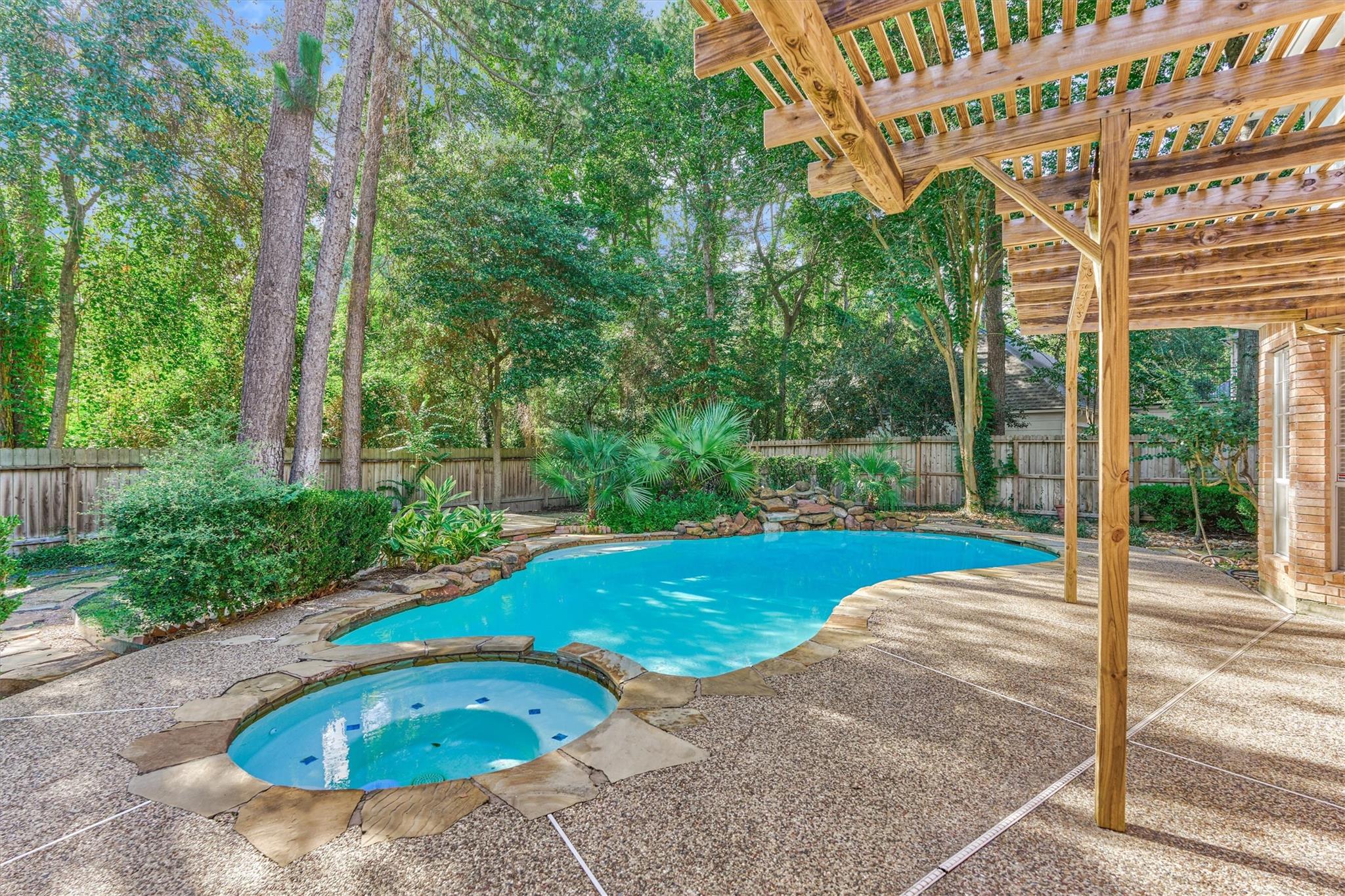 11 Turtle Rock Court