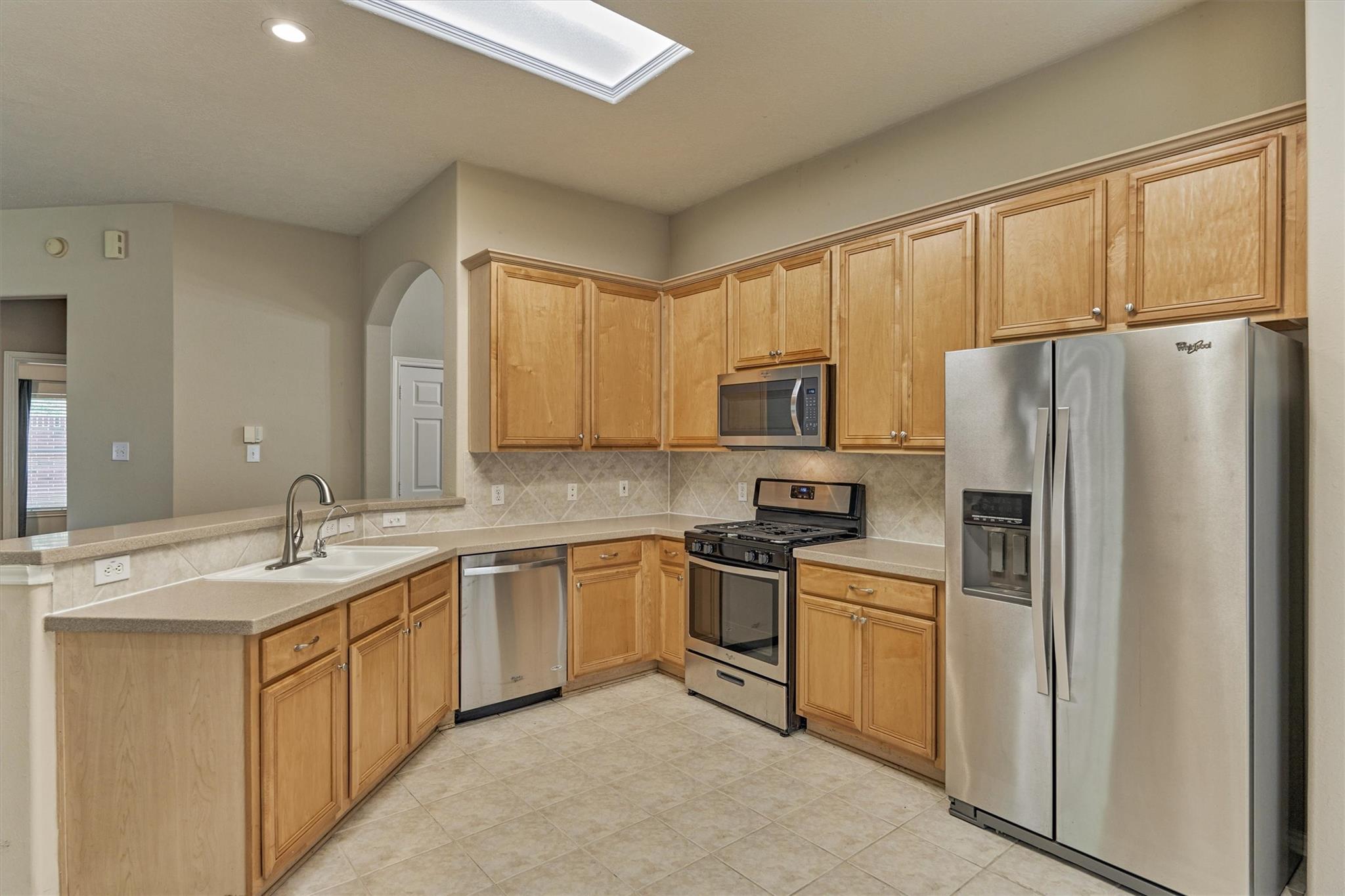 27 E Russet Grove Circle