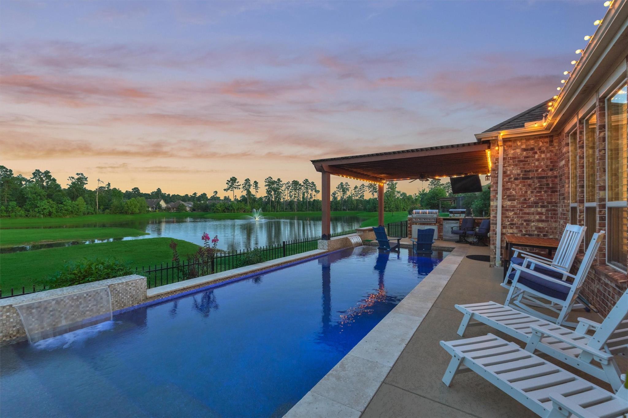 368 Connemara Drive