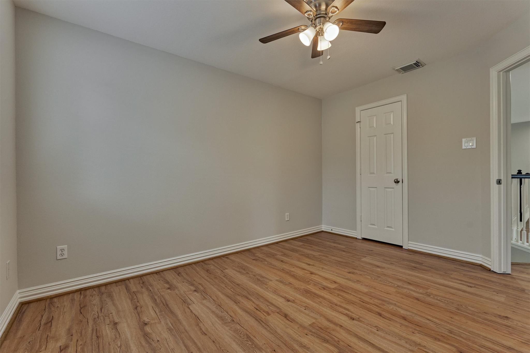 71 W Artist Grove Place