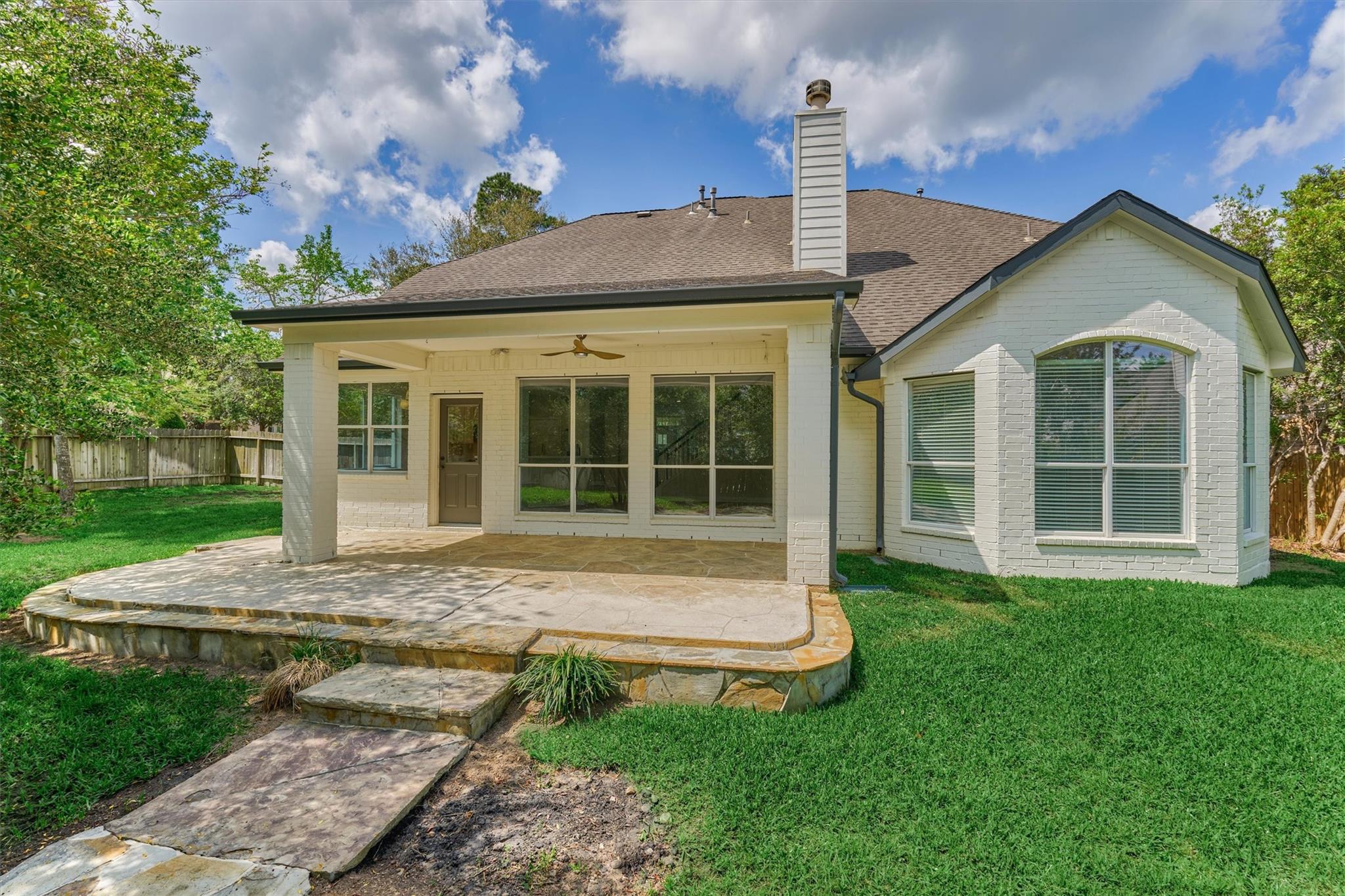 71 W Artist Grove Place