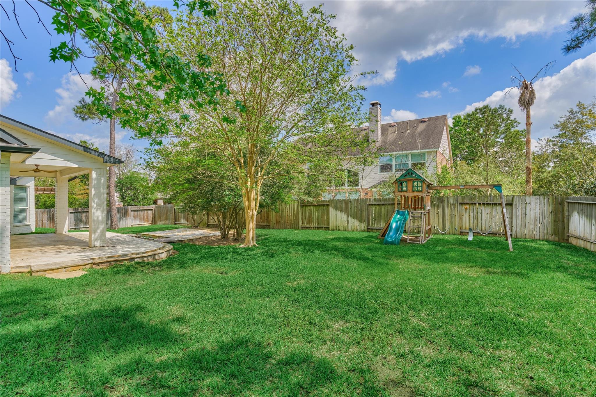 71 W Artist Grove Place