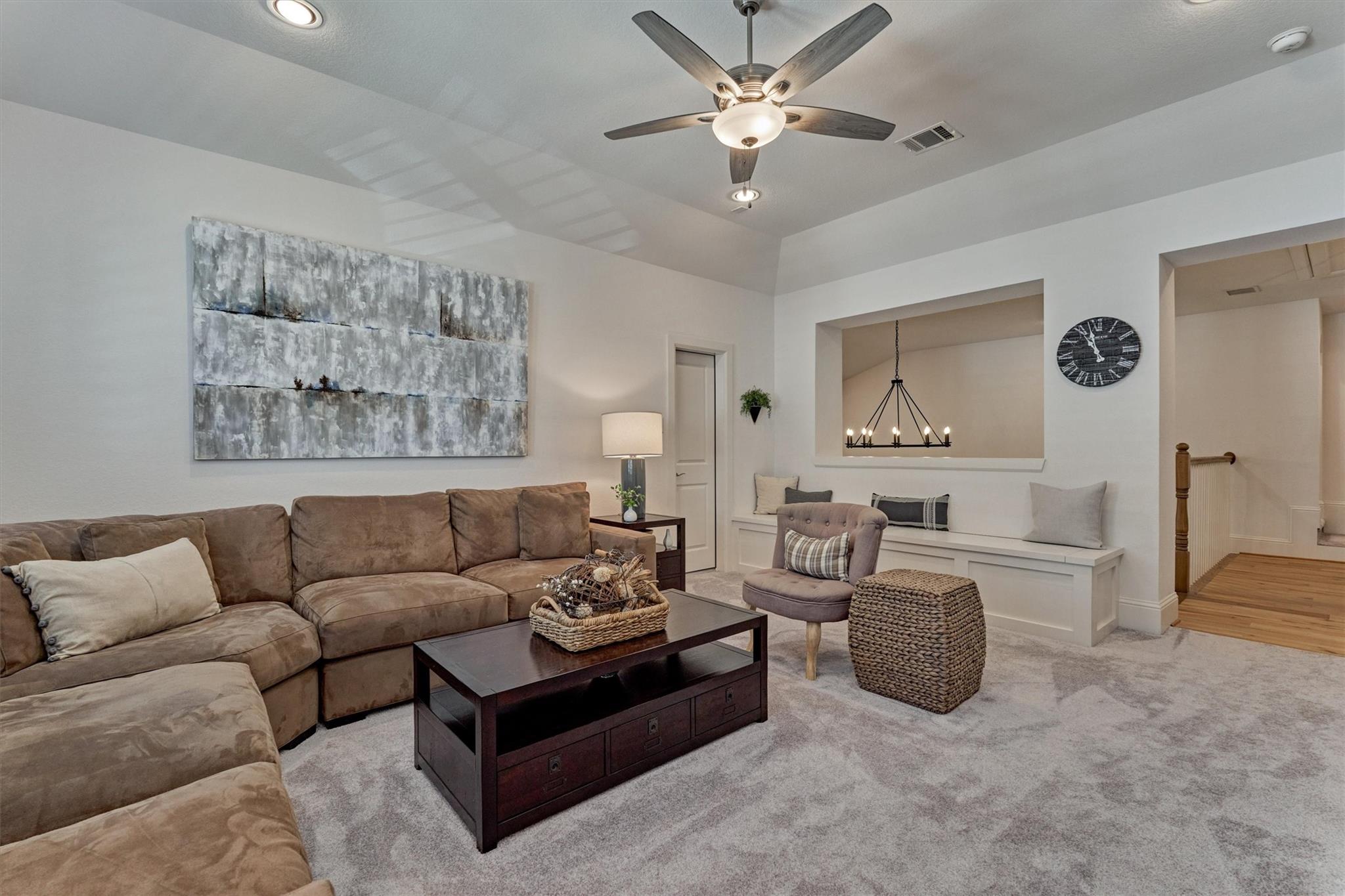 87 W Sawyer Ridge Drive