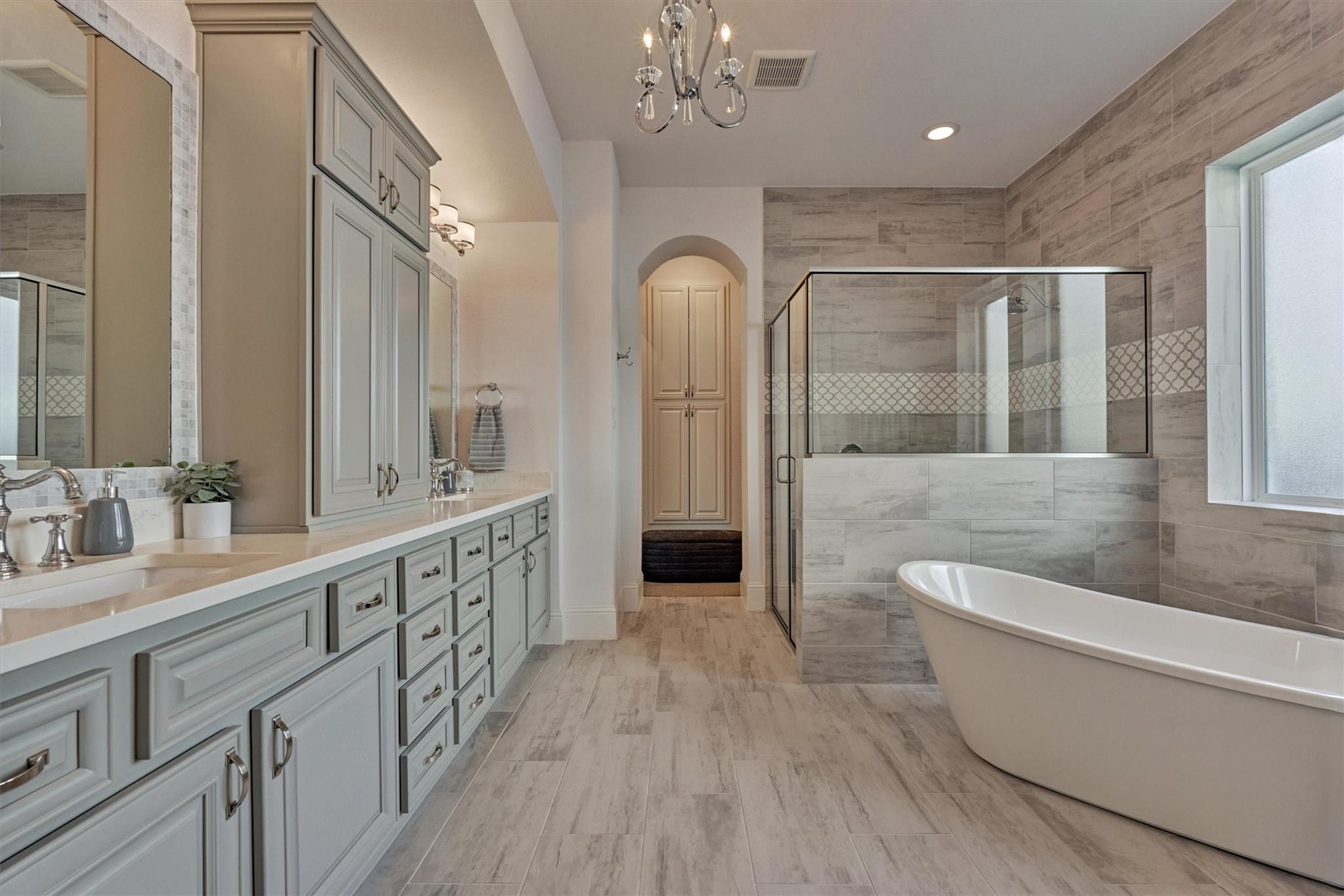 87 W Sawyer Ridge Drive