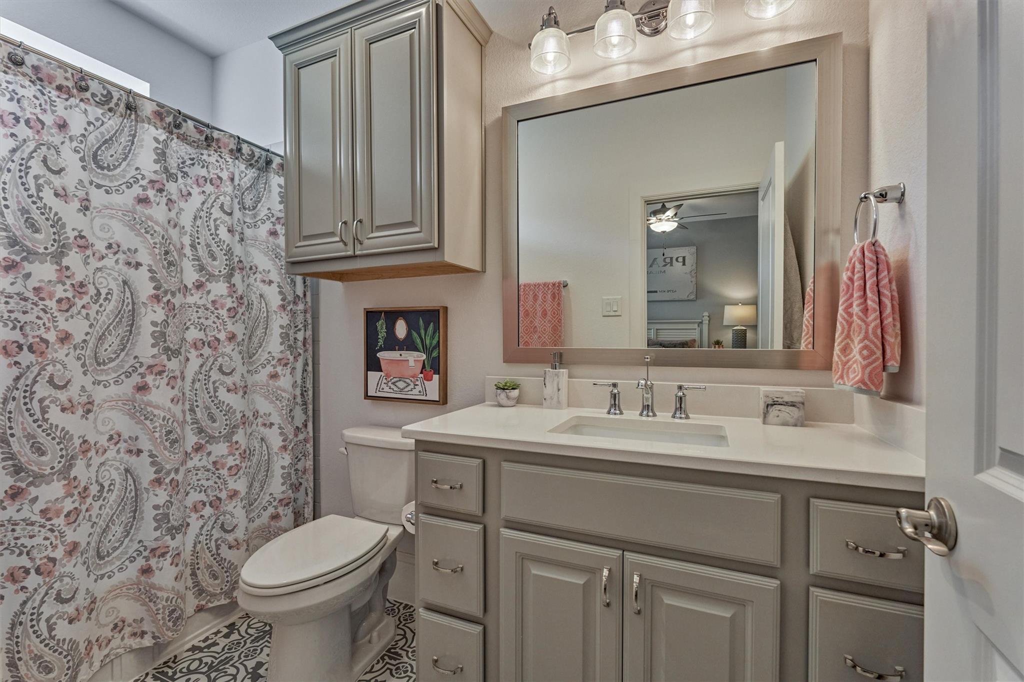 87 W Sawyer Ridge Drive