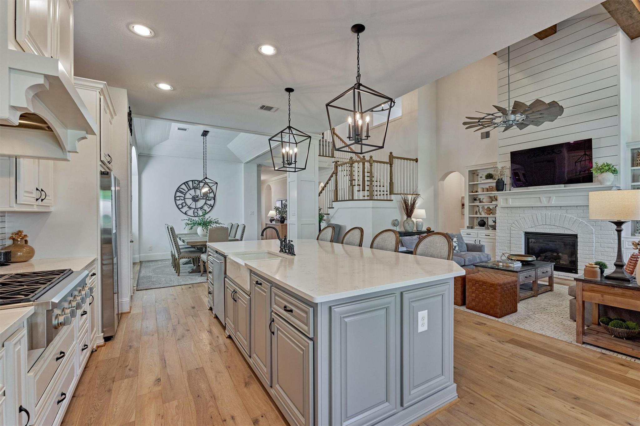 87 W Sawyer Ridge Drive