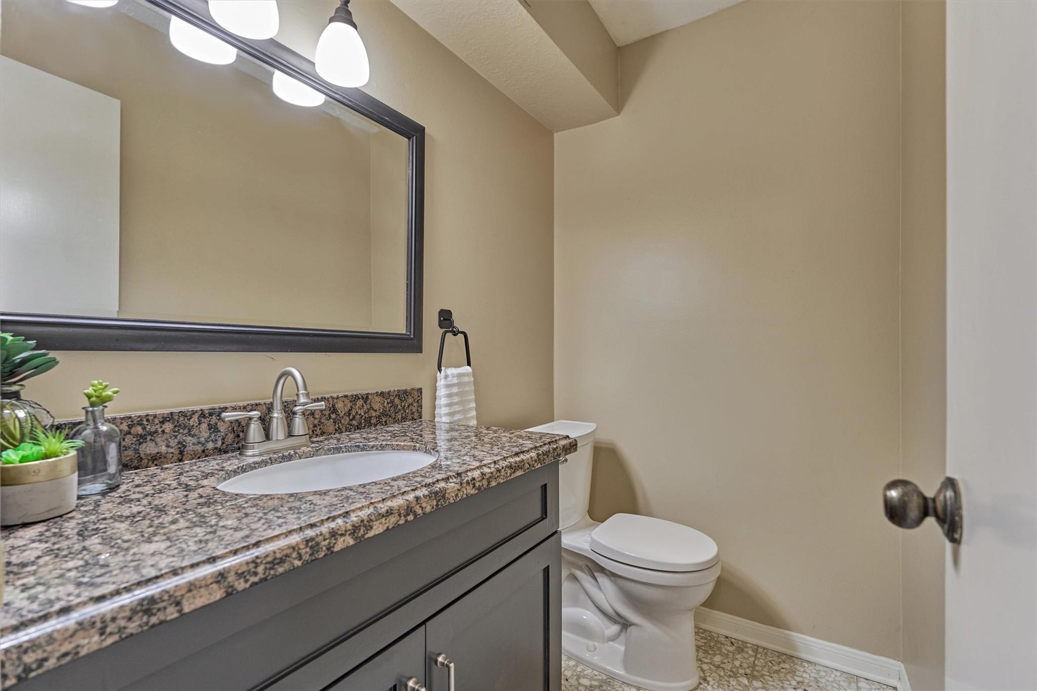 12 Thimbleberry Court