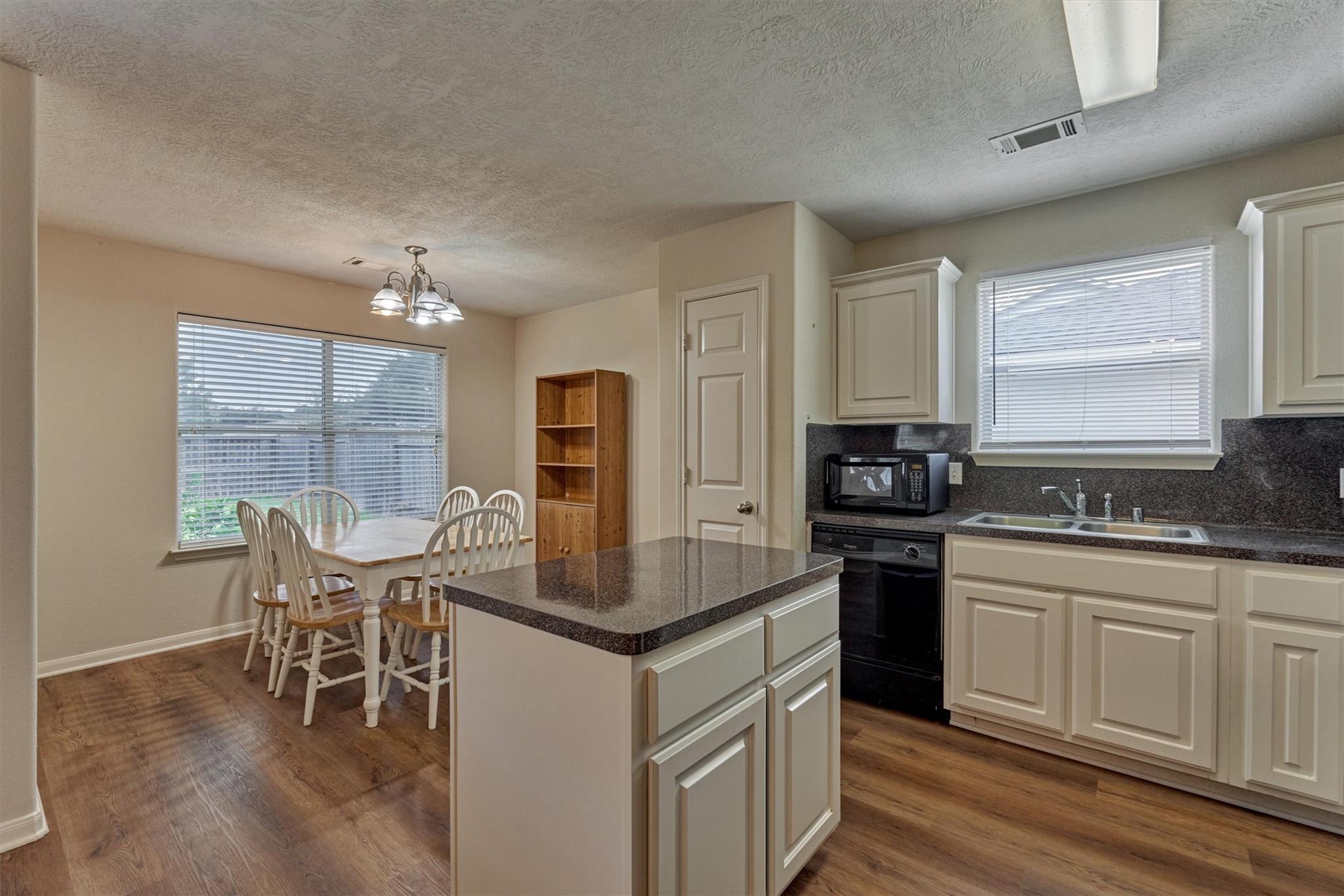 4926 Comal River Loop