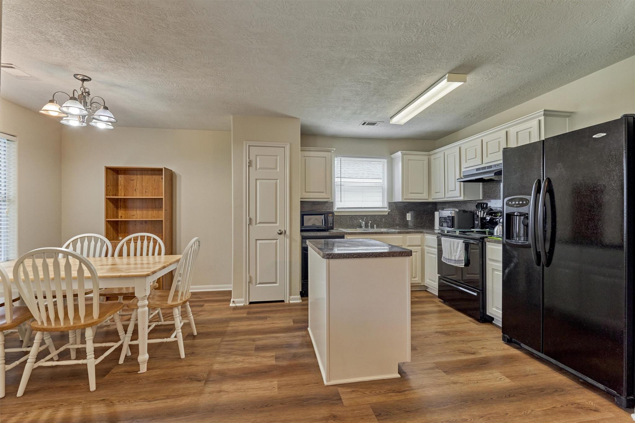 4926 Comal River Loop