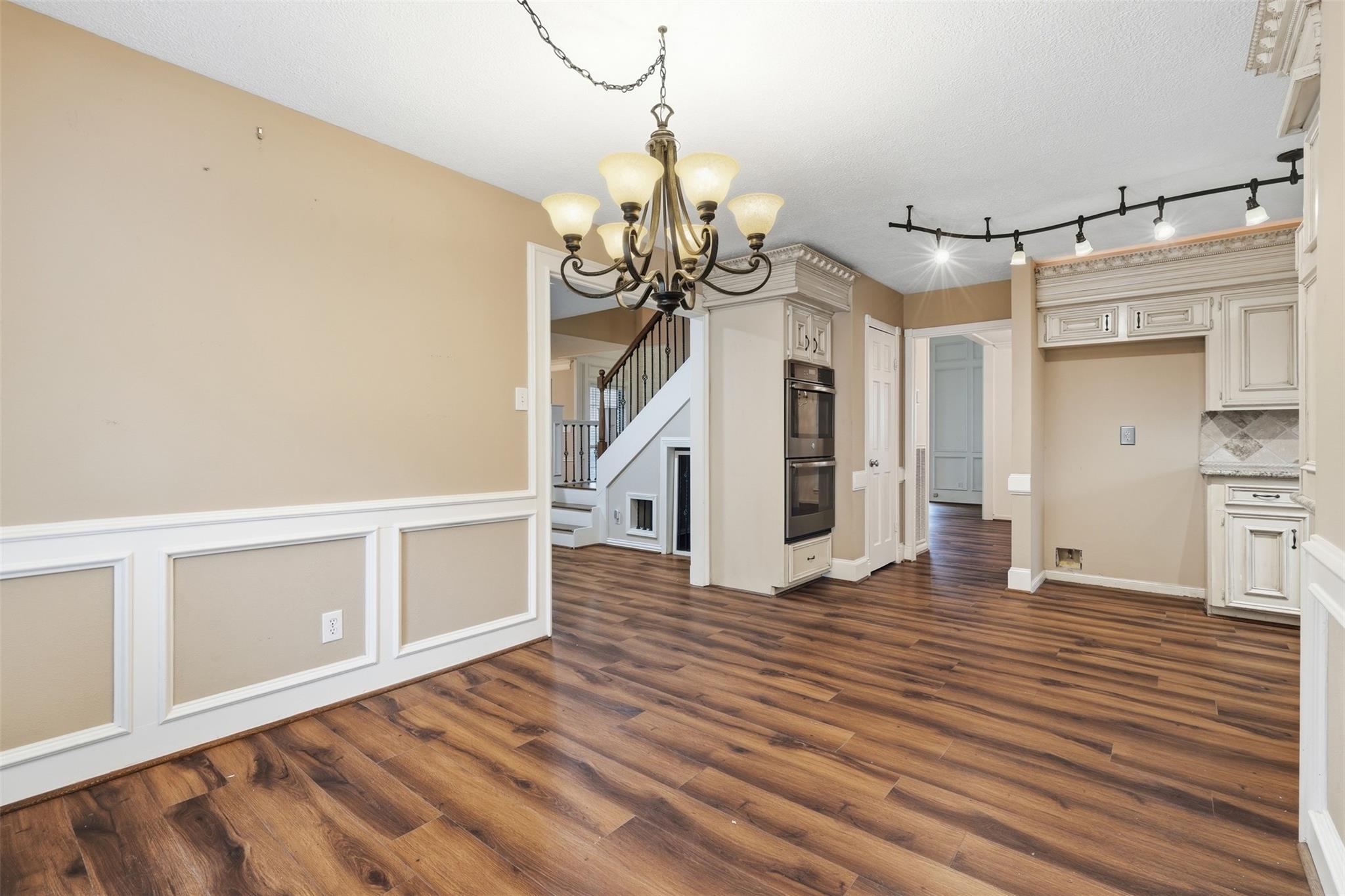 8310 Mentmore Drive