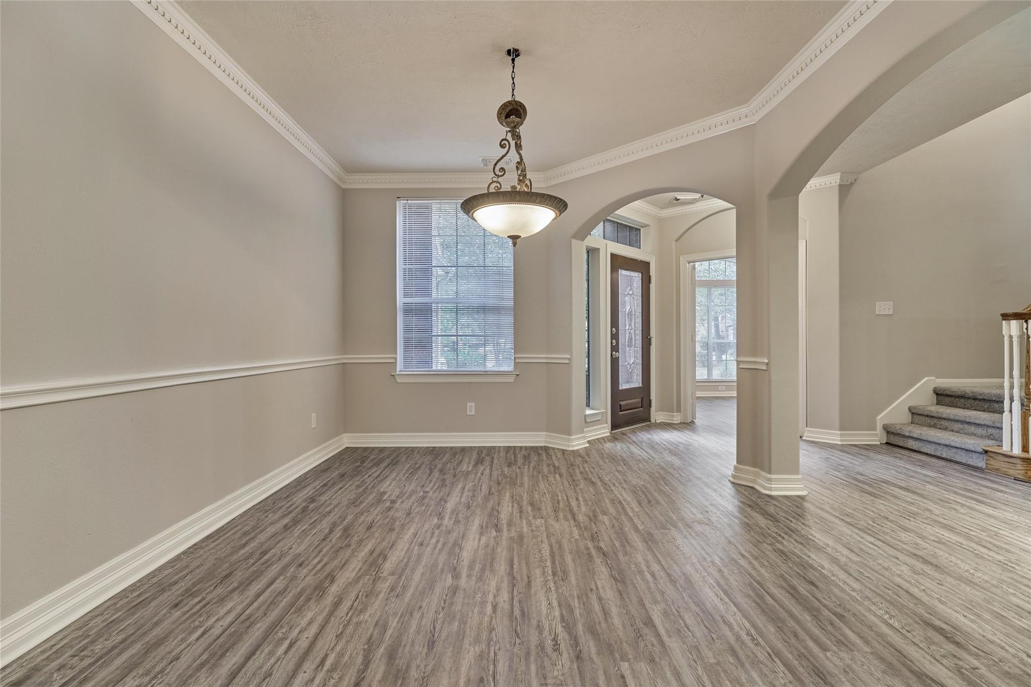7 Raindance Court