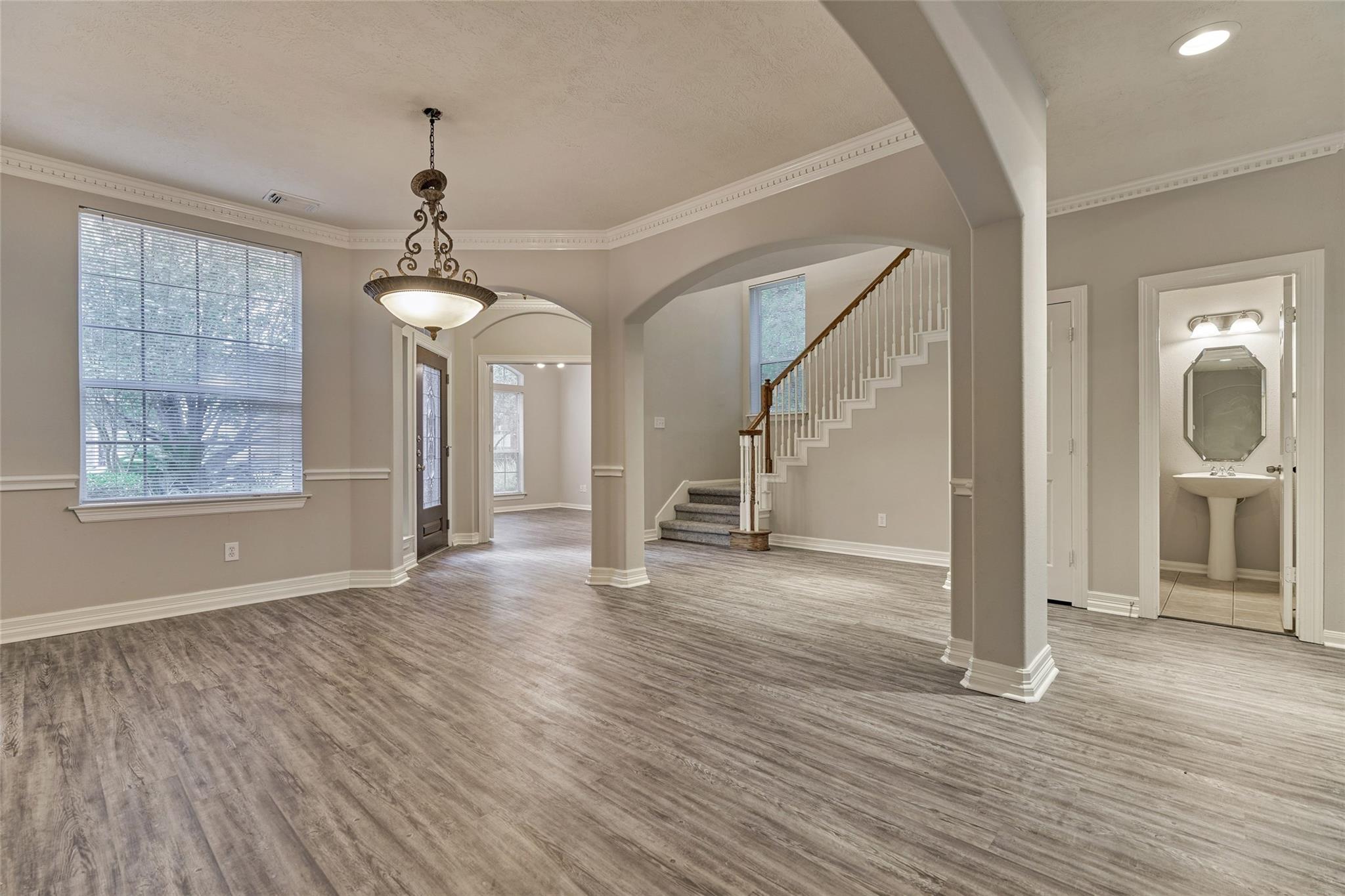 7 Raindance Court