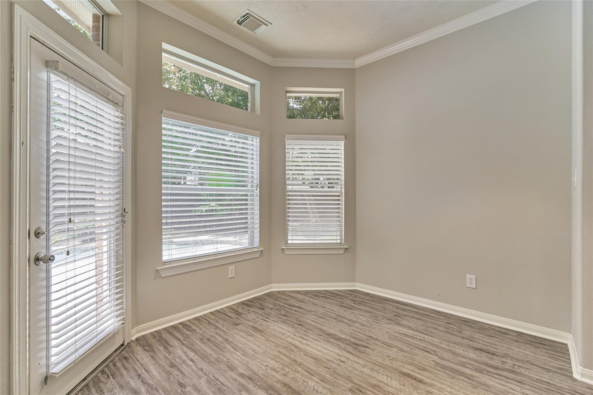 7 Raindance Court