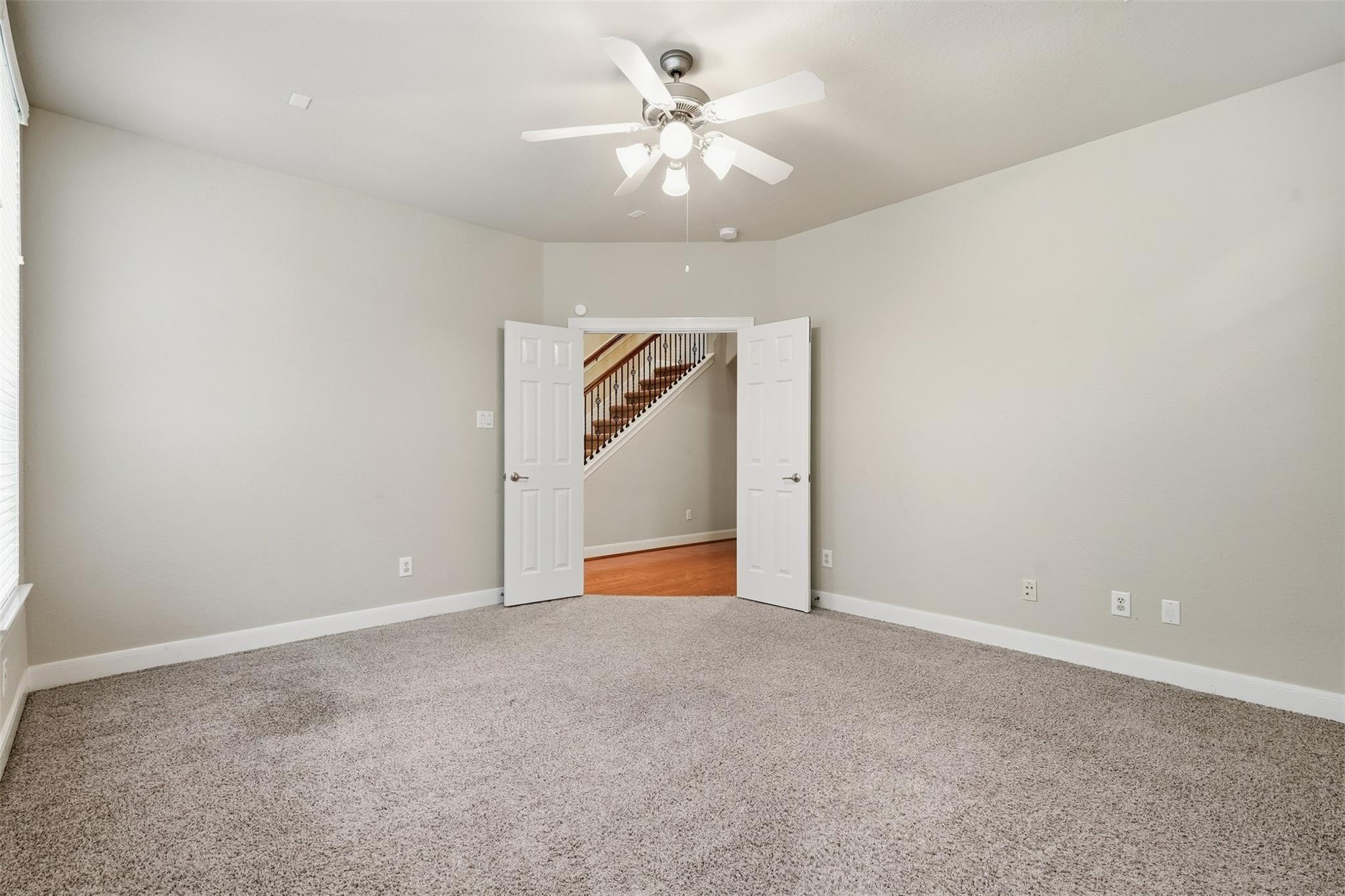 39 Islewood Boulevard E