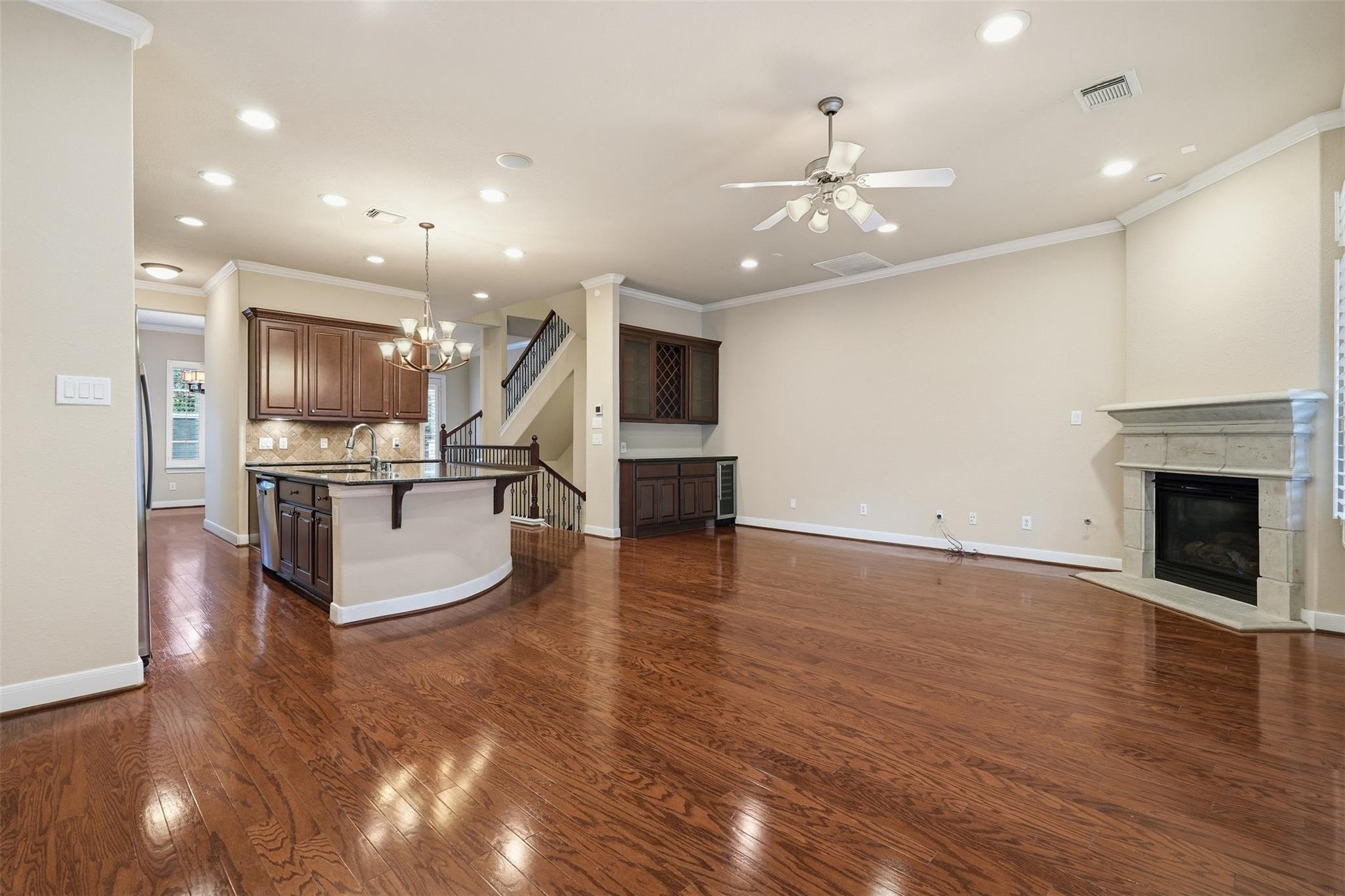39 Islewood Boulevard E