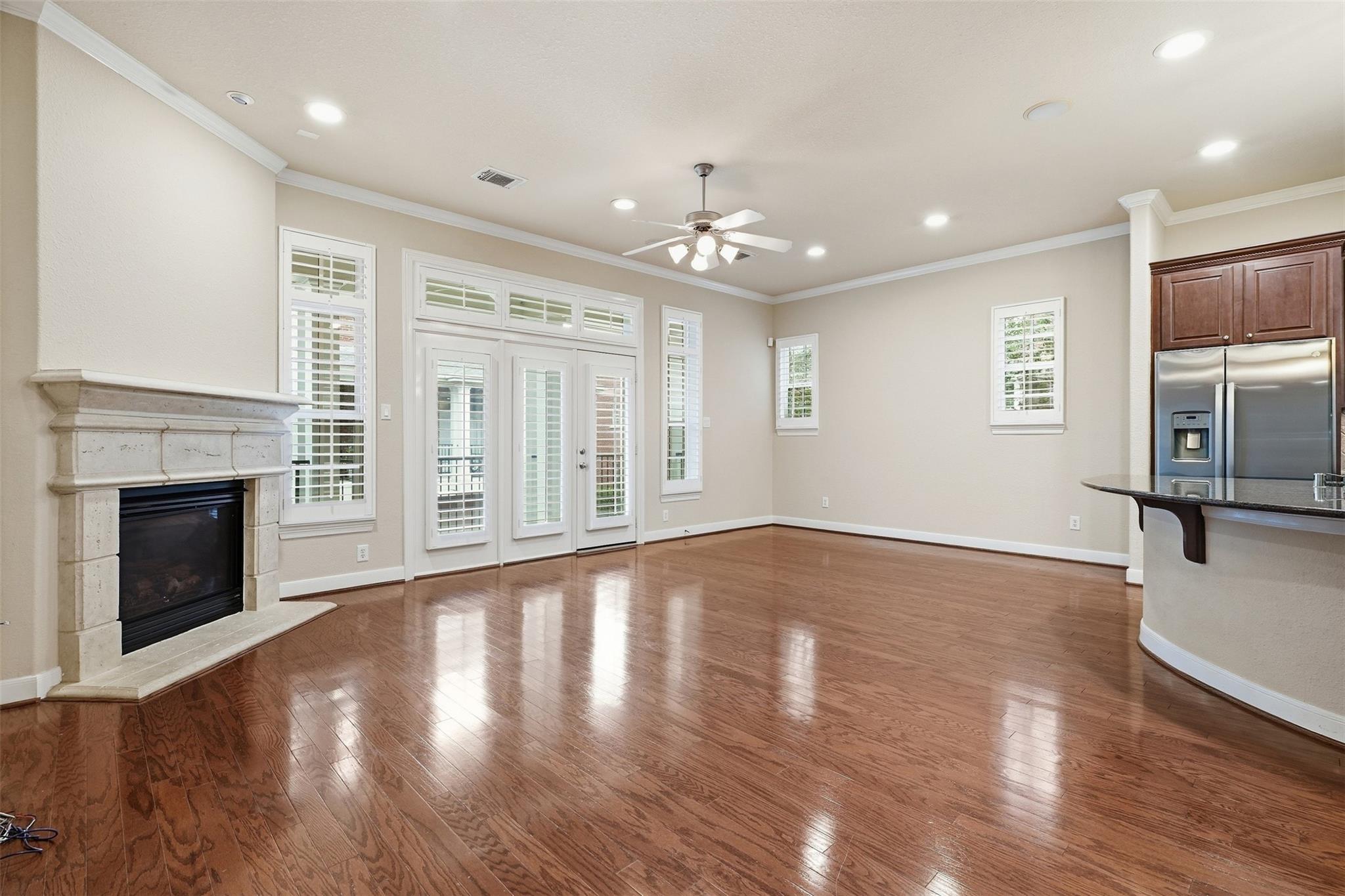 39 Islewood Boulevard E