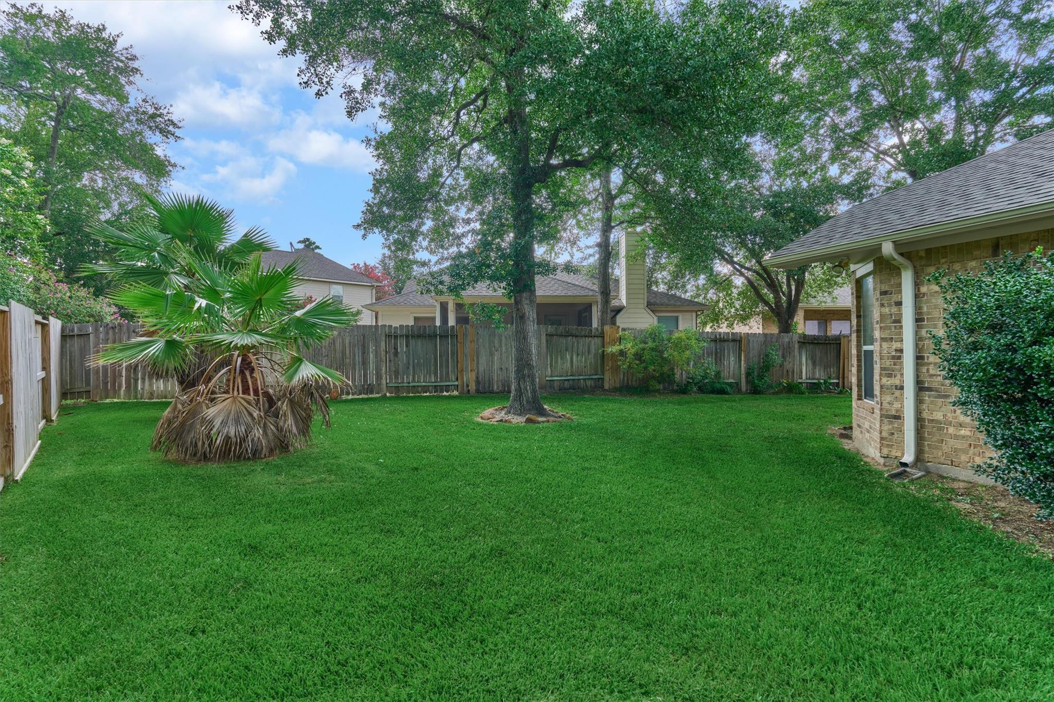 8406 Oak Villa Court